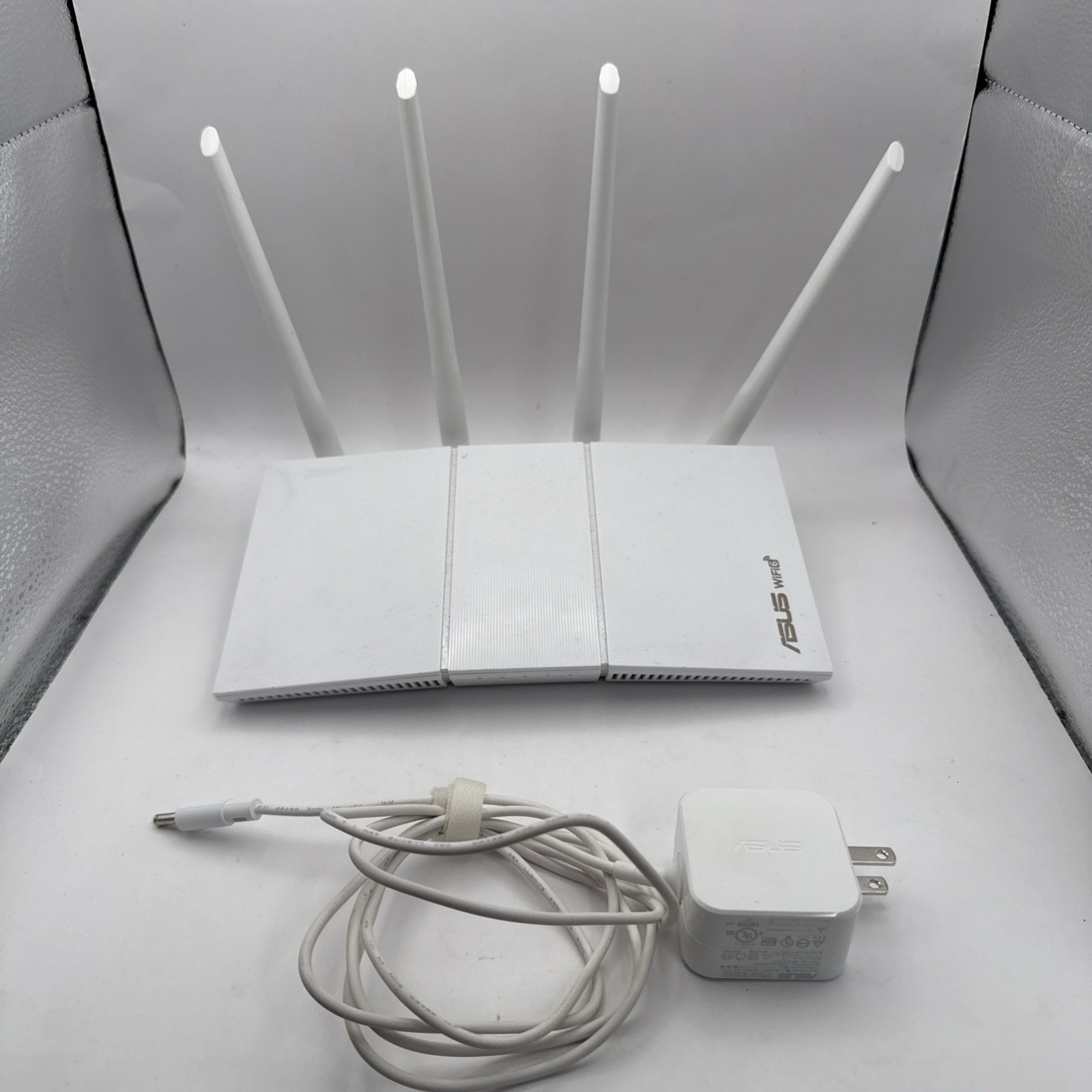 ASUS RT-AX55 AX1800 Dual Band WiFi 6 Router – White (90IG06C0-BA111V)