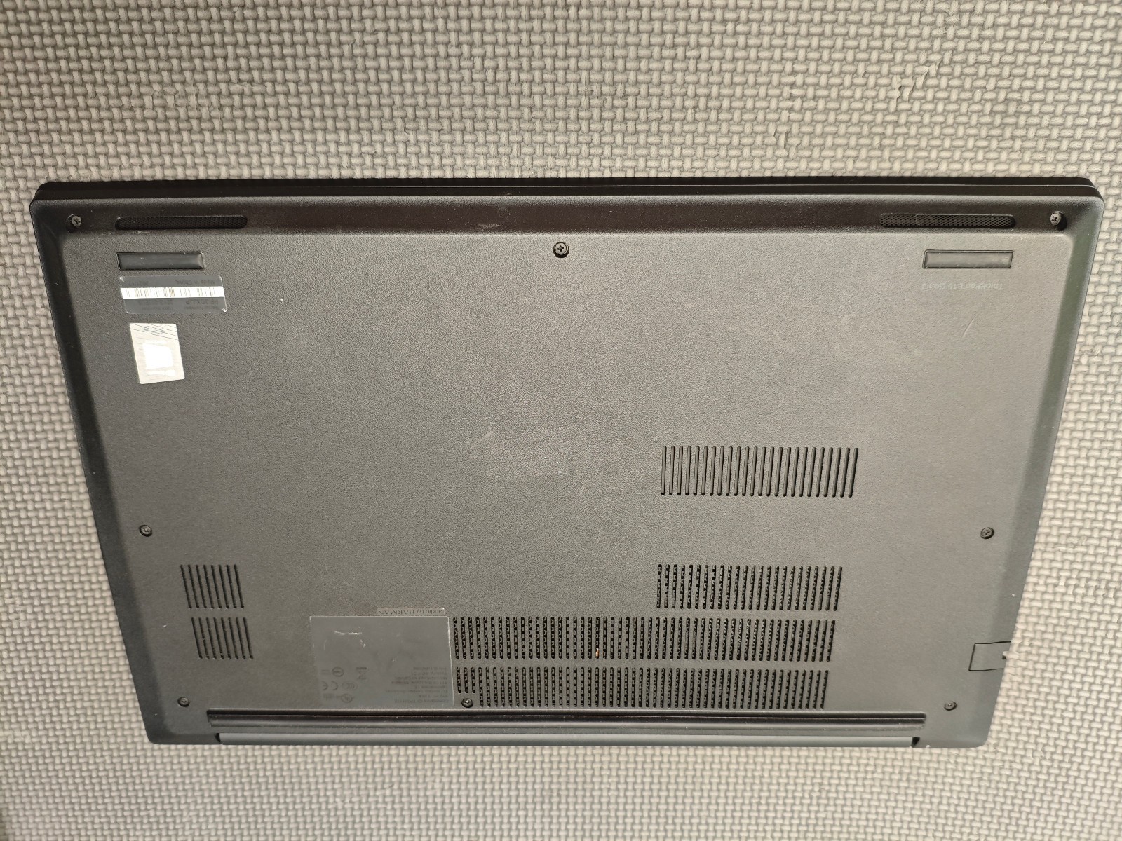 Lenovo ThinkPad E15 Gen 3 AMD Ryzen 5 5500U 8GB RAM 15.6 FHD 256GB storage