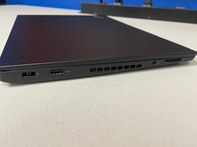 Lenovo ThinkPad T470 Intel Core i5-6300U 2.4GHz 8GB RAM 256GB SSD 14″