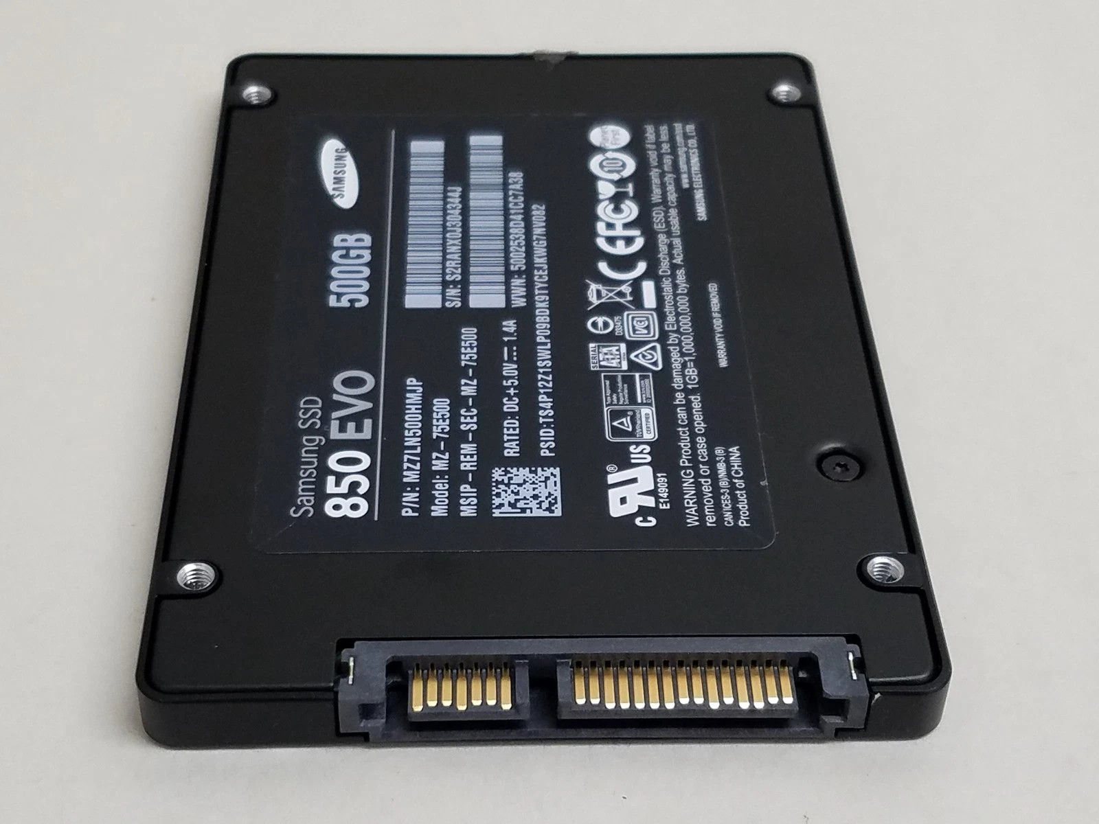 Samsung MZ-75E500 850 EVO 500 GB 2.5 in SATA III Solid State Drive