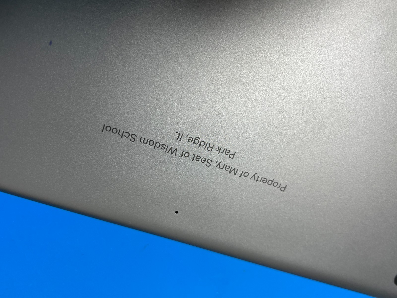 FOR REPAIR: 4 tested Apple iPad 9th Generation A2602 EMC 4045 Gray MK2K3LL/A
