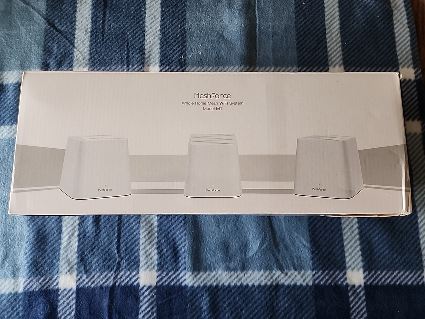MeshForce M1 Whole Home Mesh WiFi System AC1200 Dual Band 3 Pack Covers 4500ft