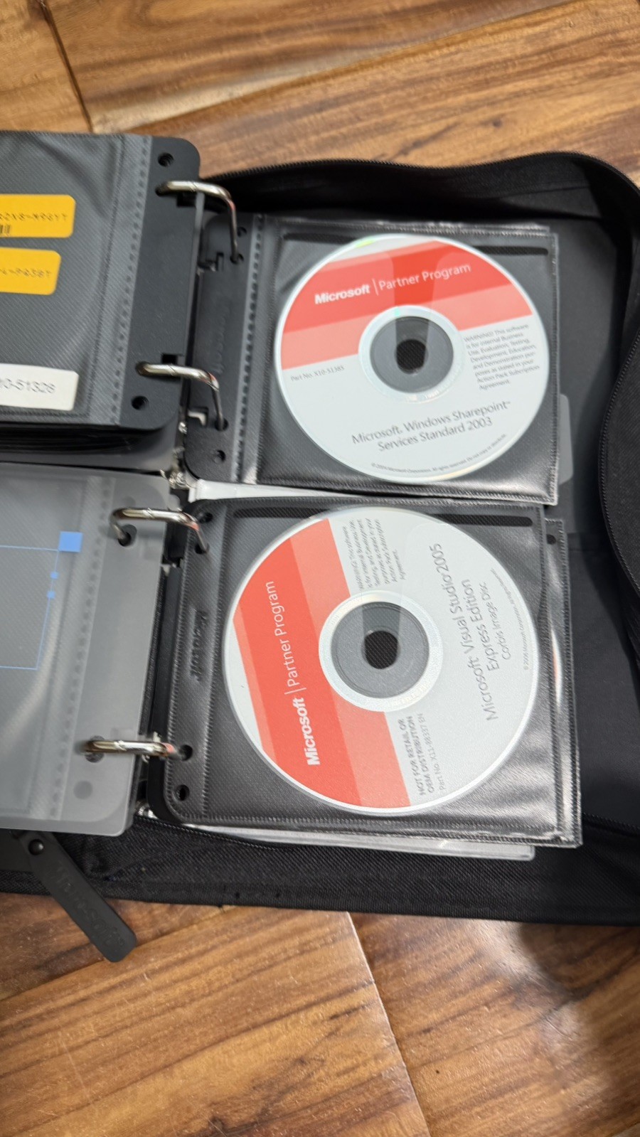 Microsoft Action Pack Subscription Partner Program 2003 Software + Keys + Discs