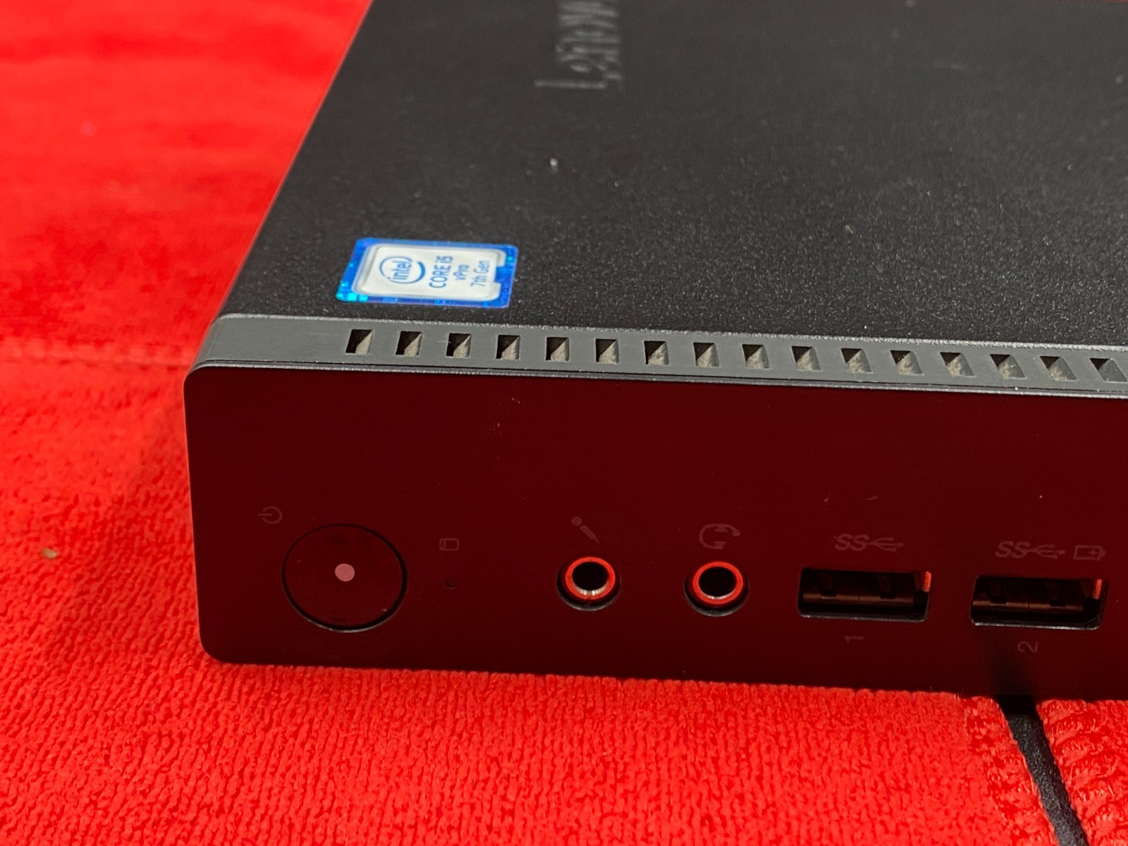 LENOVO THINKCENTRE M910q TINY i5-7500T 8GB RAM 250GB SSD WINDOWS 11 WiFi+CHARGER