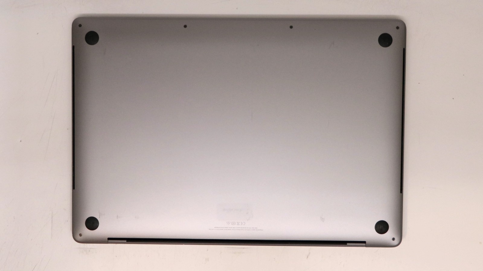 Apple Macbook Pro 16″ i9-9980HK 32GB 512GB – Excellent