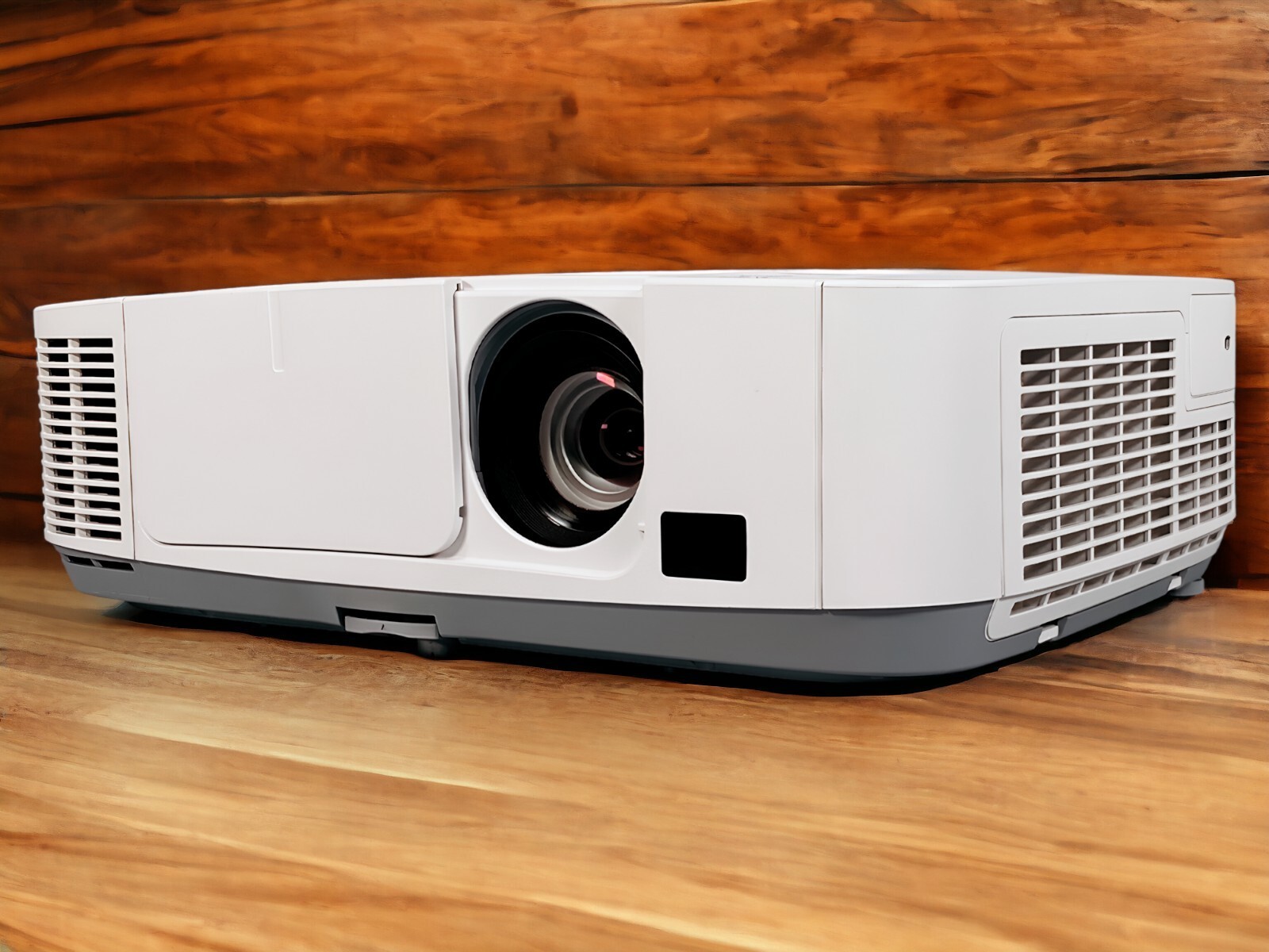 Projector NEC P401W 3LCD 4000 ANSI HD Accessories Included (HDMI, Remote, Power)