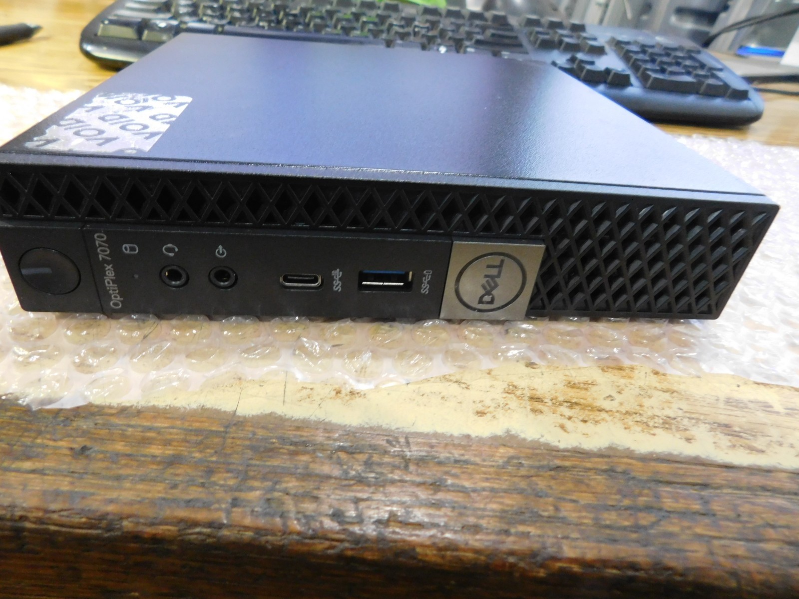Dell OptiPlex 7070 Micro Computer. No CPU, Memory, HDD, SSD or AC Adapter.