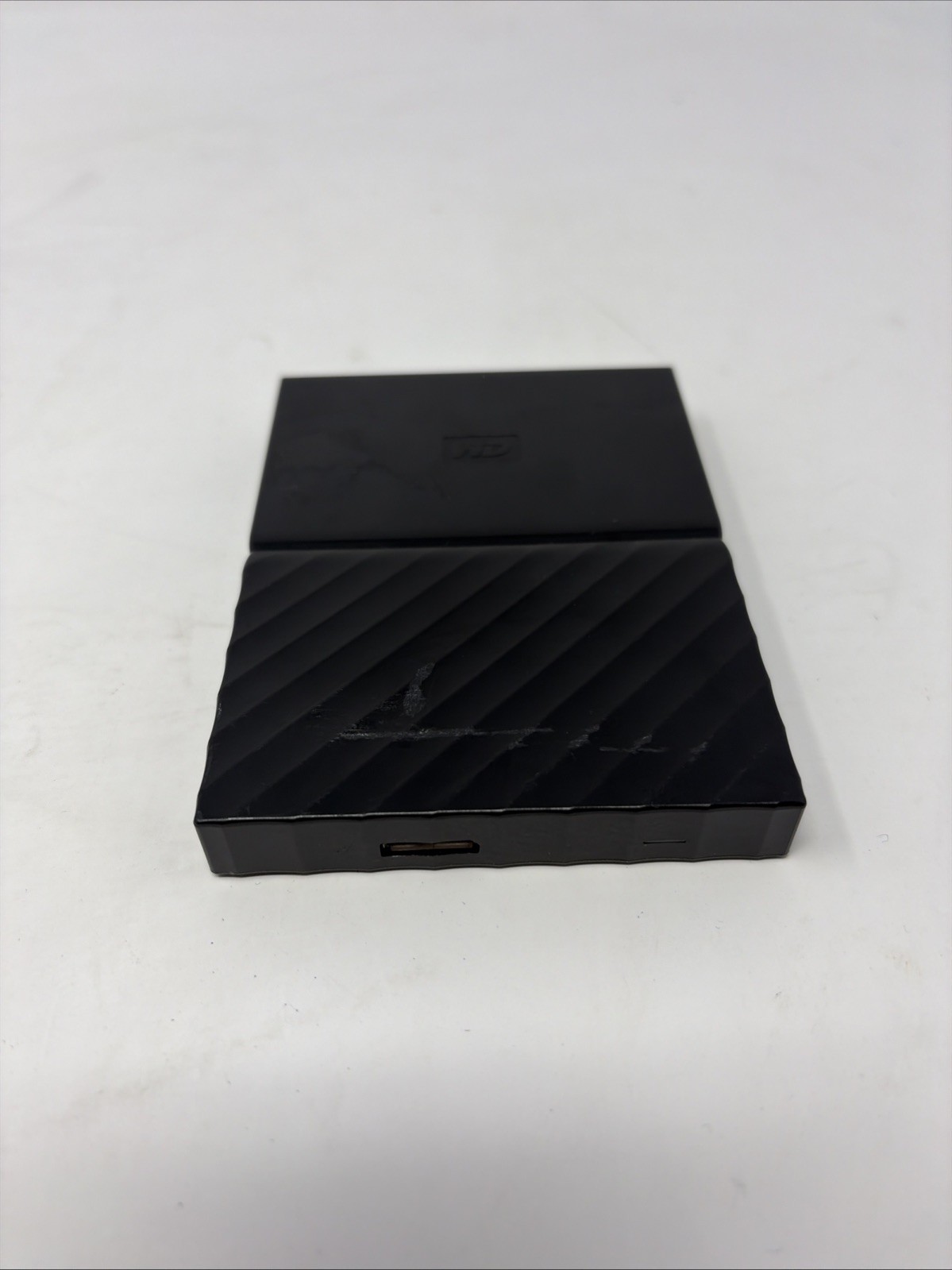 WD My Passport for Mac 1TB External Hard Drive WDBFKF0010BBK-0B