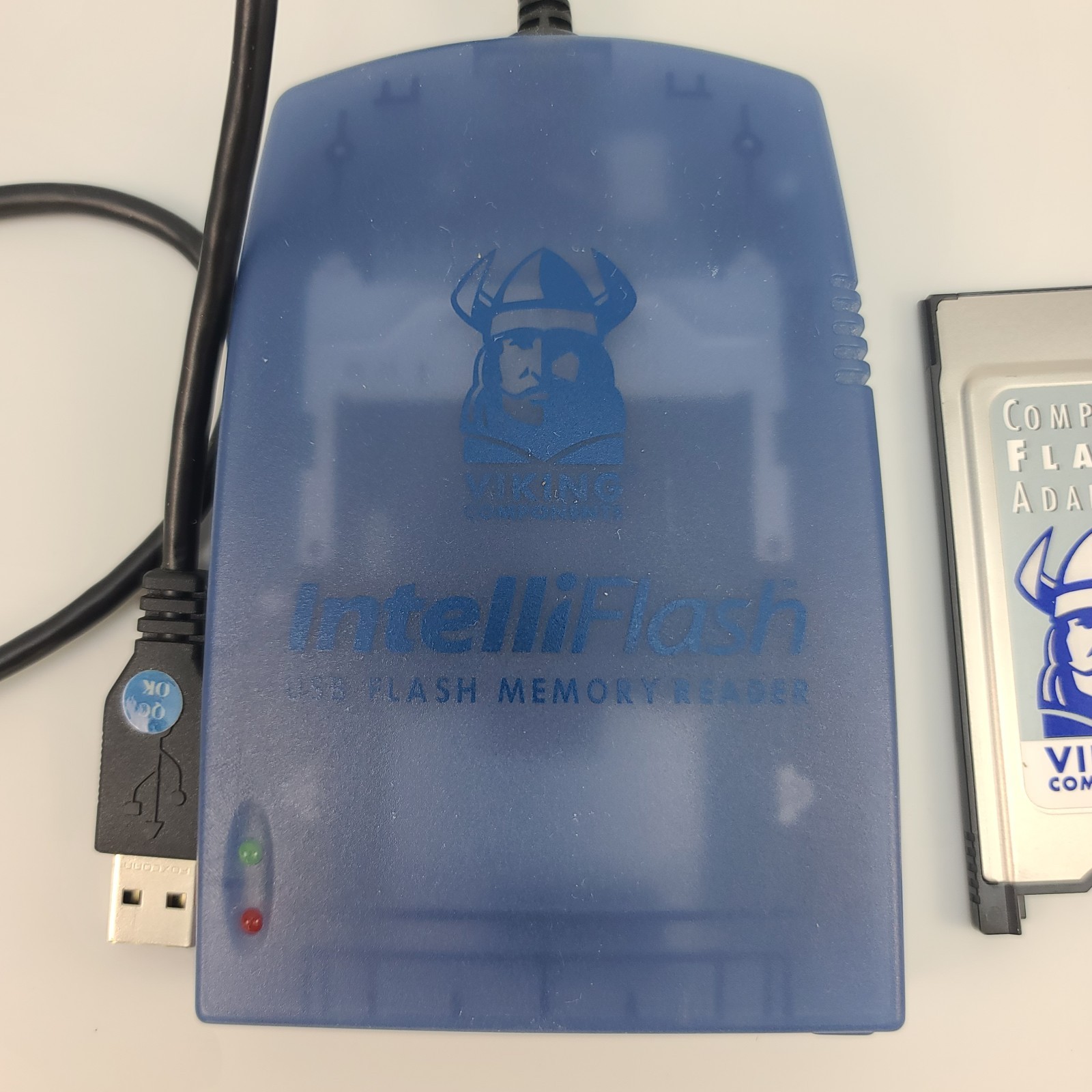 Viking IntelliFlash Compact Flash USB Card Reader RFLREAD/U & PCMCIA Adapter
