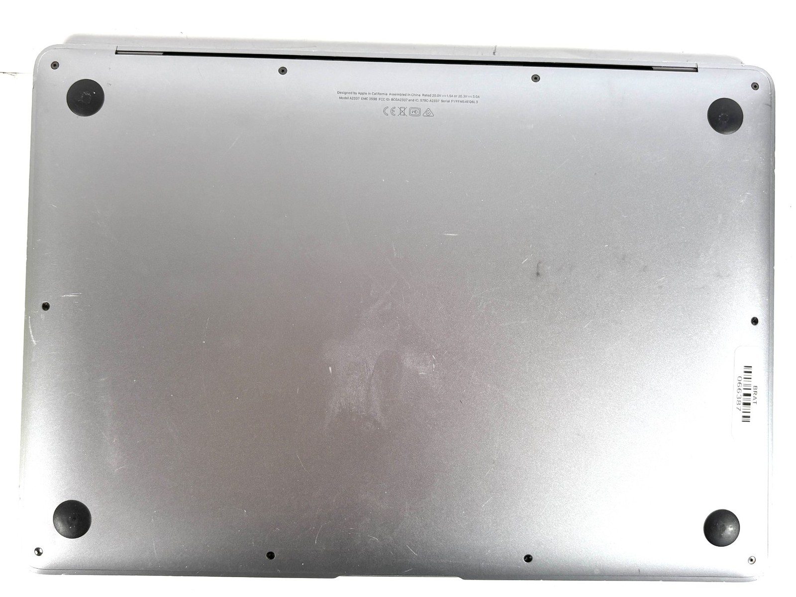 2020 M1 MacBook Air A2337 13″ 8CPU/7GPU 8GB RAM 128GB SSD macOS Tahoe 26