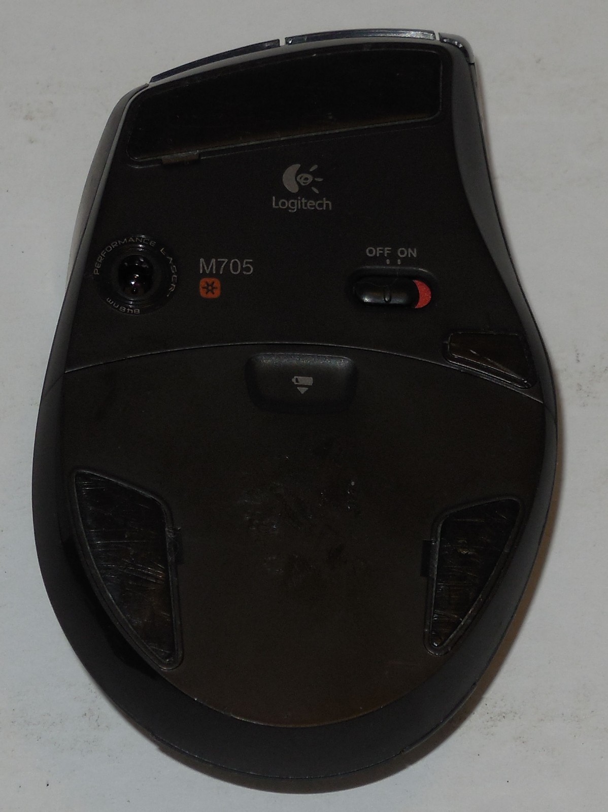 LOGITECH WIRELESS MARATHON MOUSE M705 w/3 YEAR BATTERY No Receiver