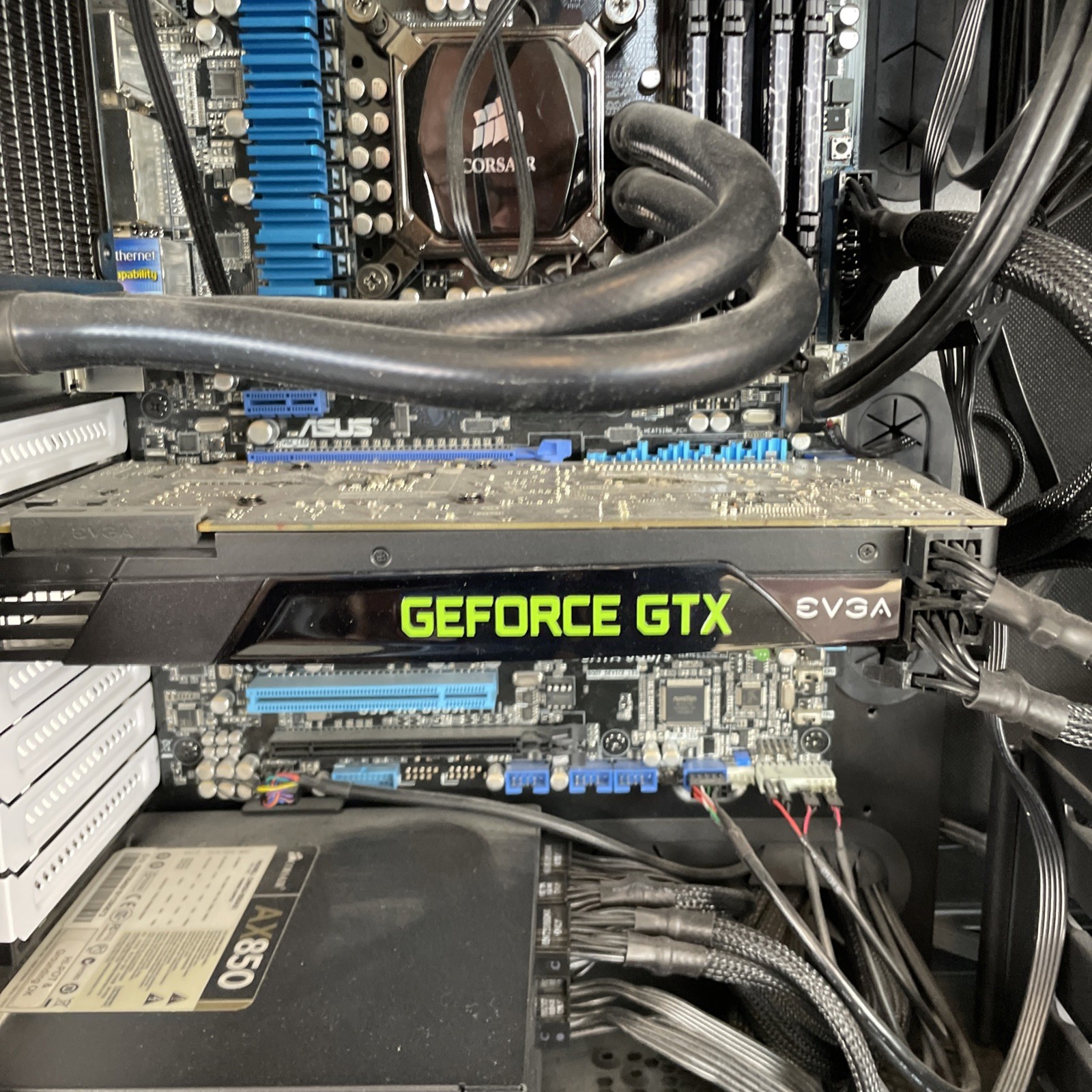 Fractal Design Define R4 | Asus P8Z77-V Pro | i5-3570K 3.40GHz | 16GB RAM NO OS