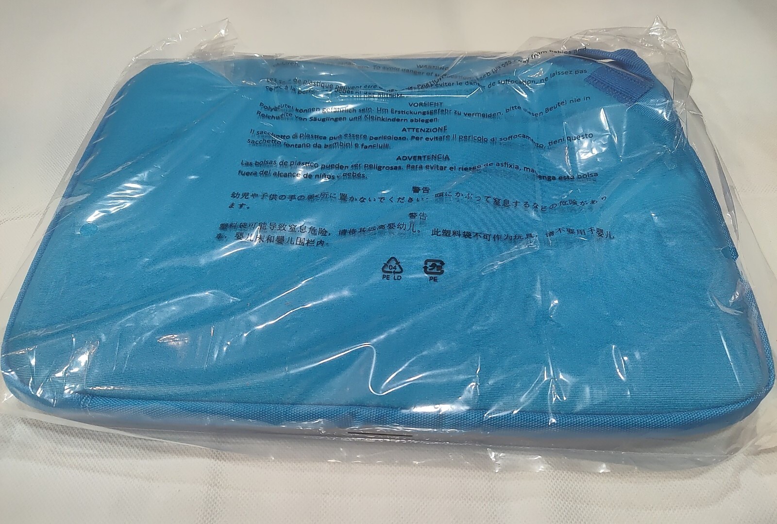 Amazon Basics Laptop Sleeve (11.6 inches)