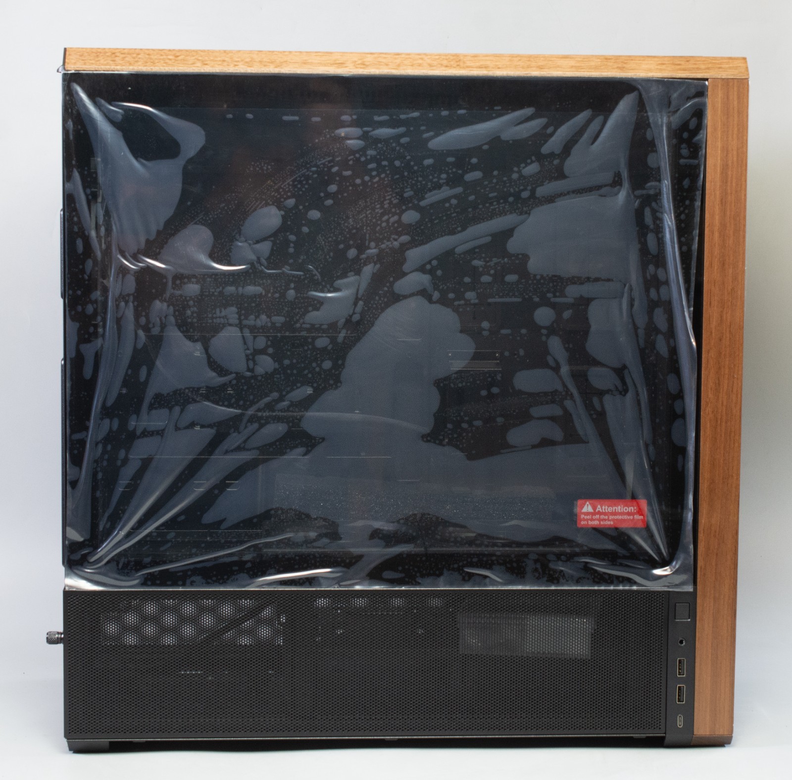 (MA5) Lian Li LANCOOL 217 Genuine Walnut Wood Computer Case, Mid-Tower Case