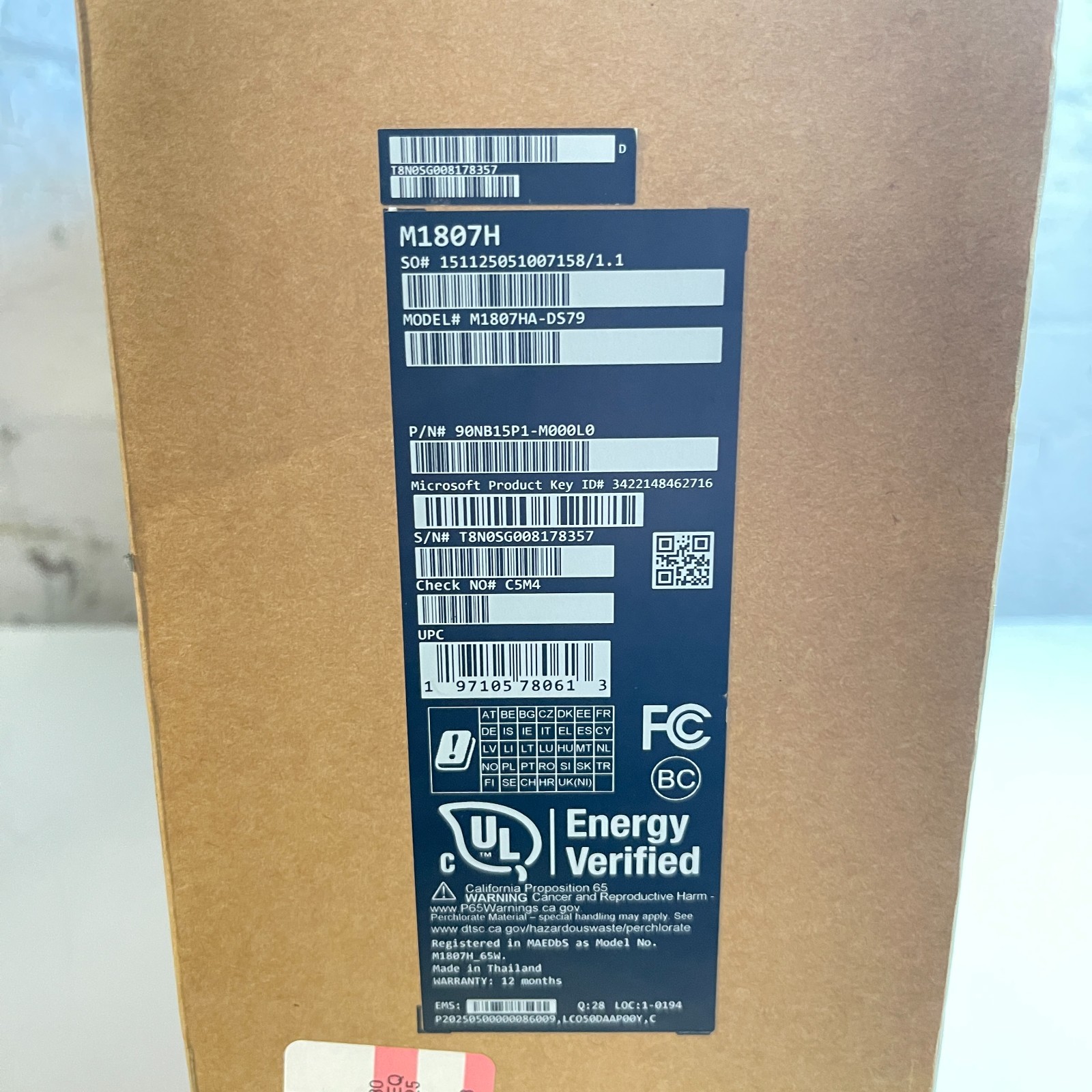 ASUS Vivobook 18In R7 Laptop In Blue – 32GB RAM 1TB – New & Sealed