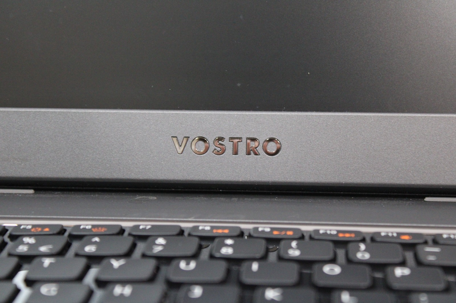 Dell Vostro 3560 Laptop Intel I5-3210M 2.5GHz 8GB RAM No SSD