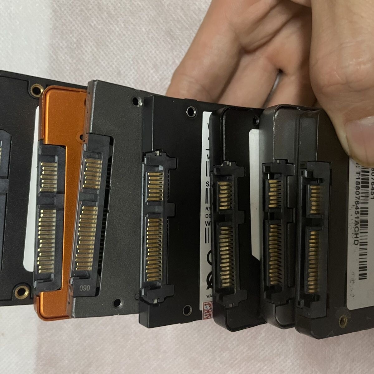 Lot Wholesale Used SSD Solid State Drive 120GB 128gb 240GB 256GB 480GB 512GB