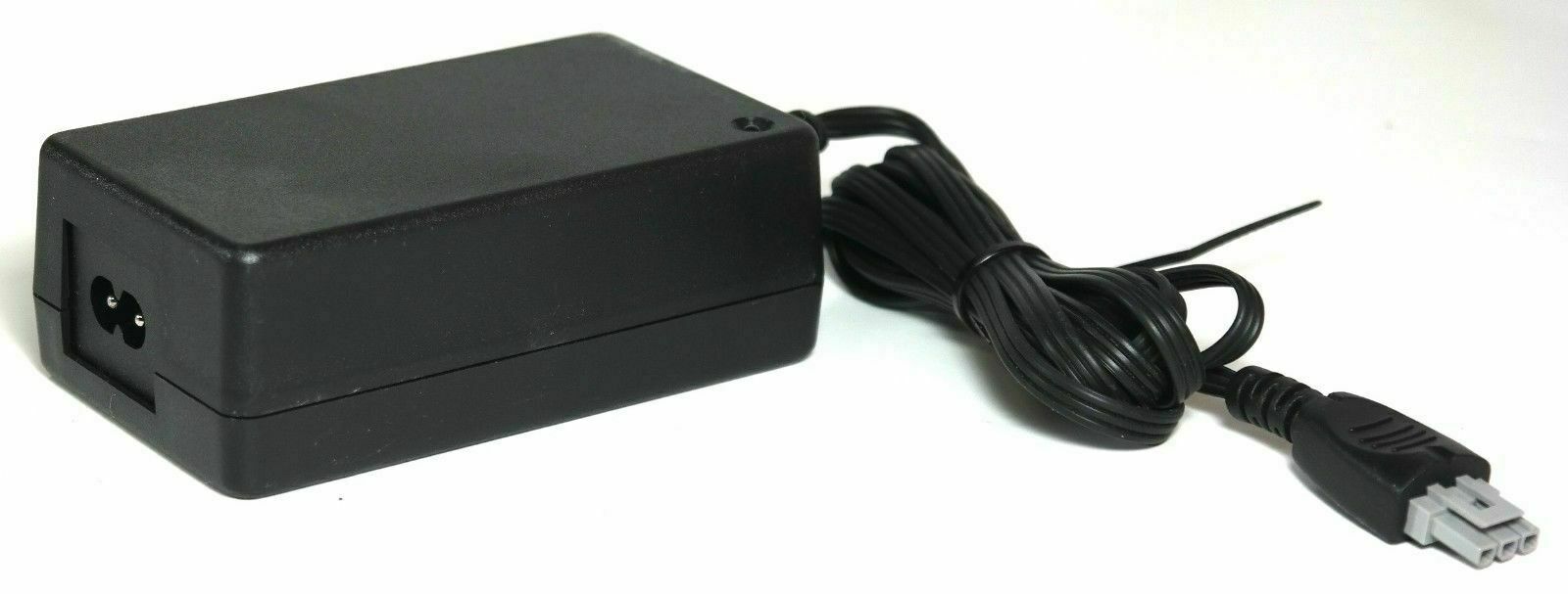 Genuine HP 16V/32V AC Adapter Model 0957-2231 32V/16V 375mA/500mA Charger