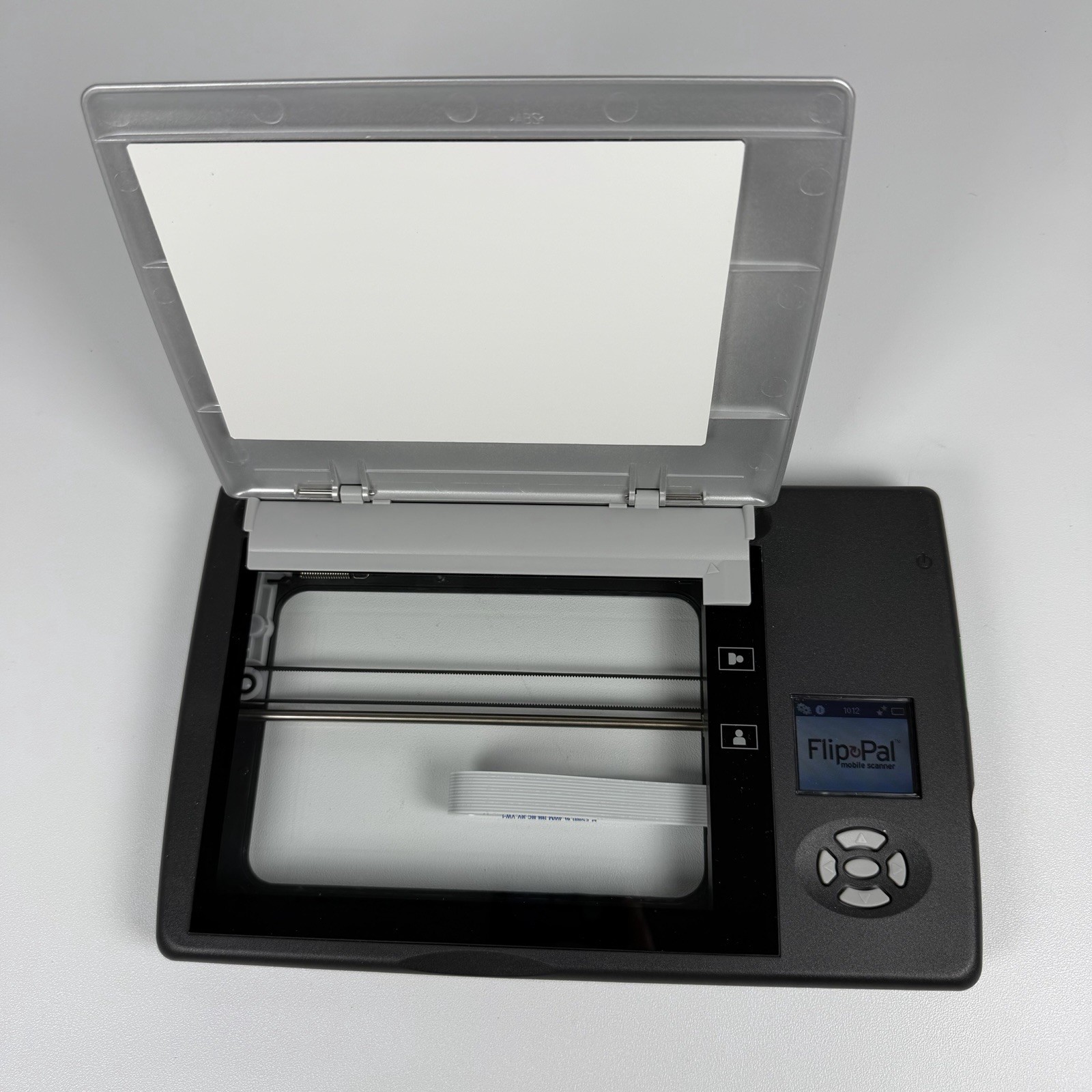 Flip Pal 100C Mobile Scanner w/Sketch Kit, Case, 16GB SD Card- TESTED WORKS