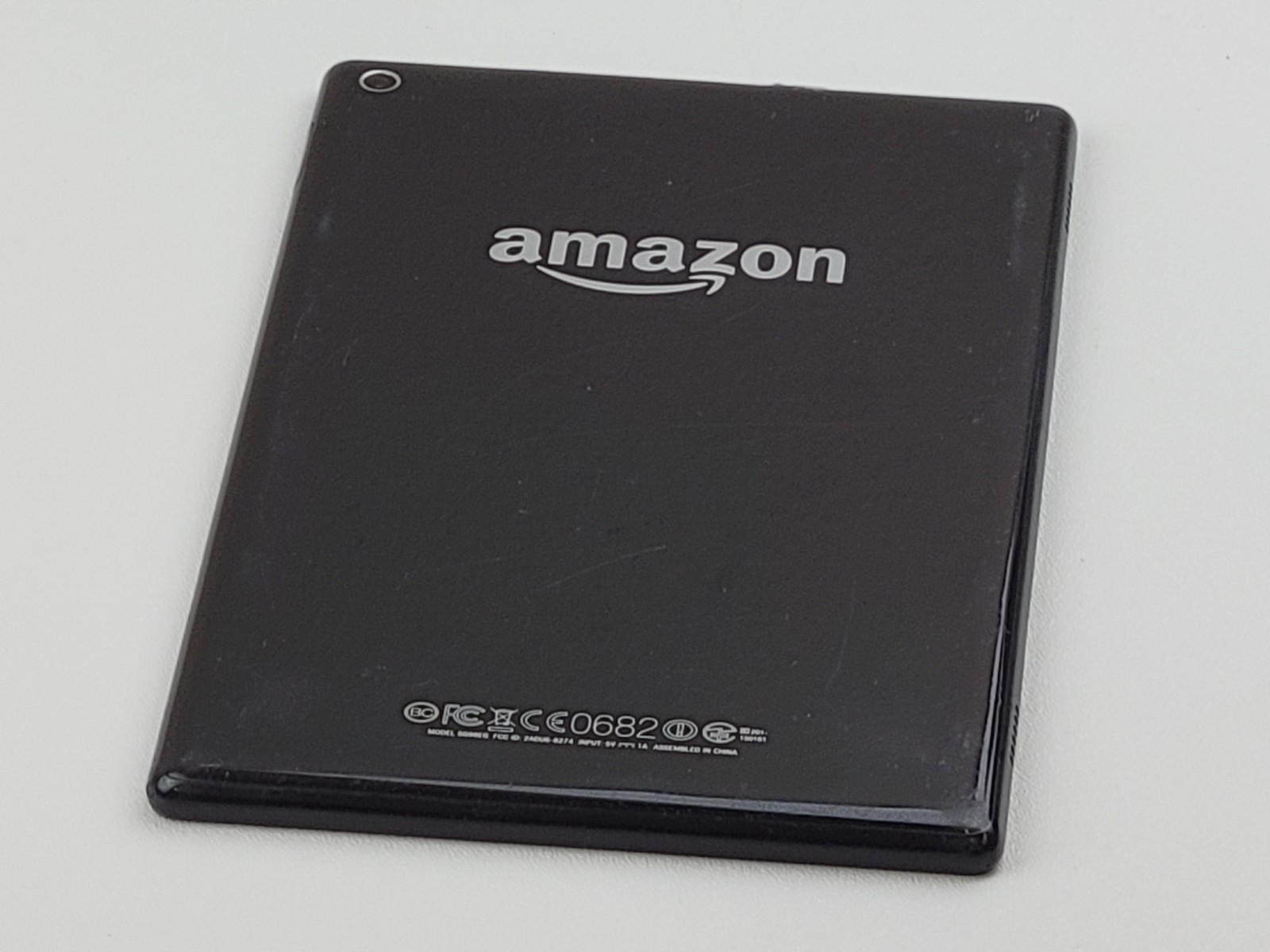 Amazon Kindle Fire HD 8 (5th Gen.) (SG98EG) 8GB (Wi-Fi) 8″ Tablet – H7570