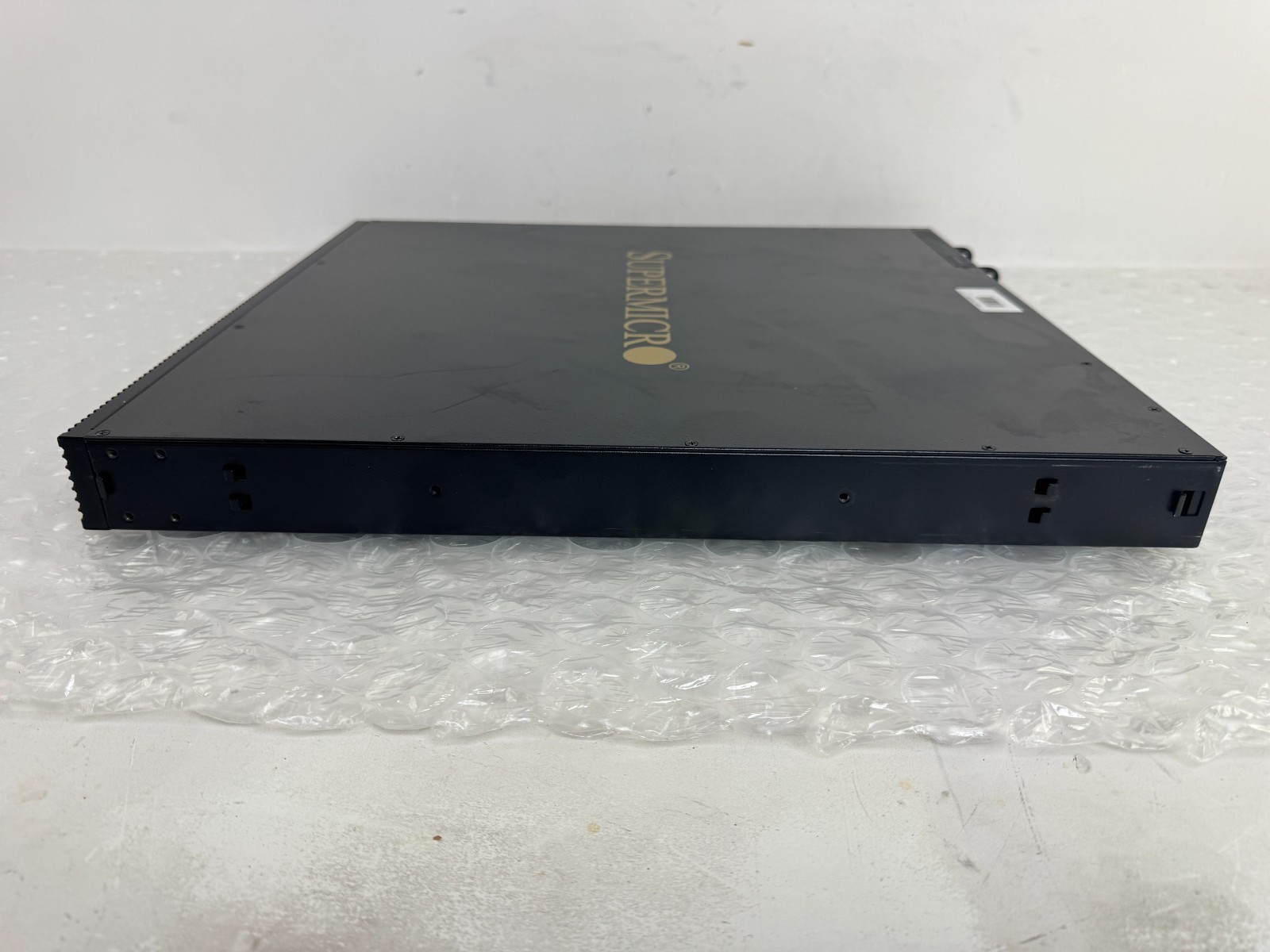 Supermicro SSE-X3348S 48x10GbE 4x40GbE 2xGbE 2x400W Managed Switch