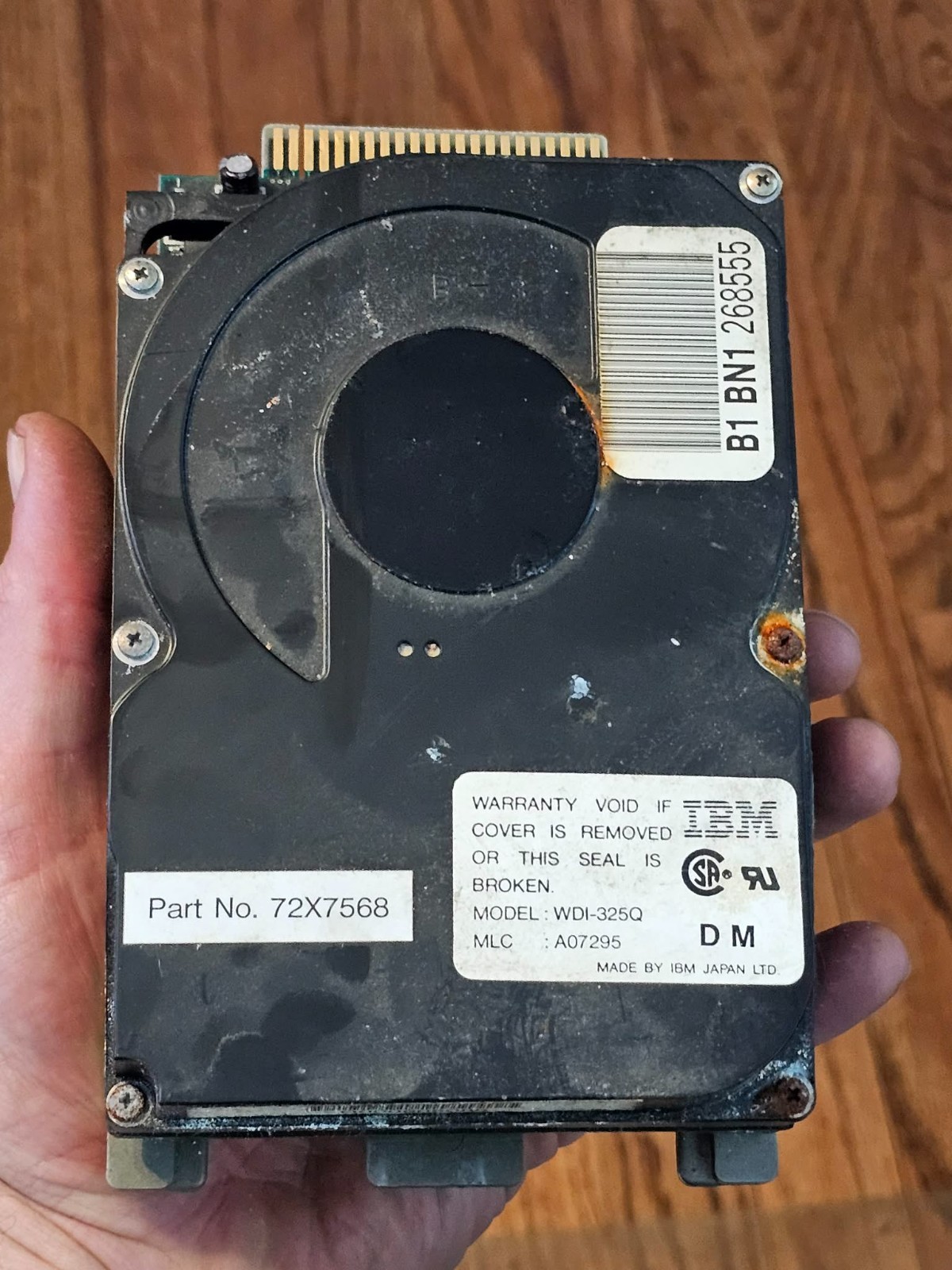 Vintage Retro Untested IBM WDI-325Q 72X7568 20MB HARD DRIVE