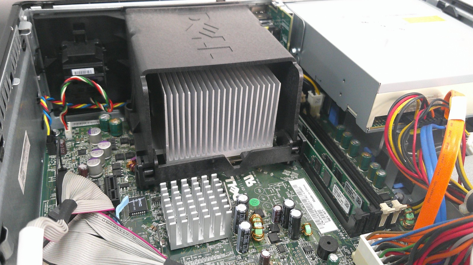 Dell OptiPlex 740 Athlon 64 X2 4600+ 2.4GHz 2GB 80GB CDRW/DVD Desktop