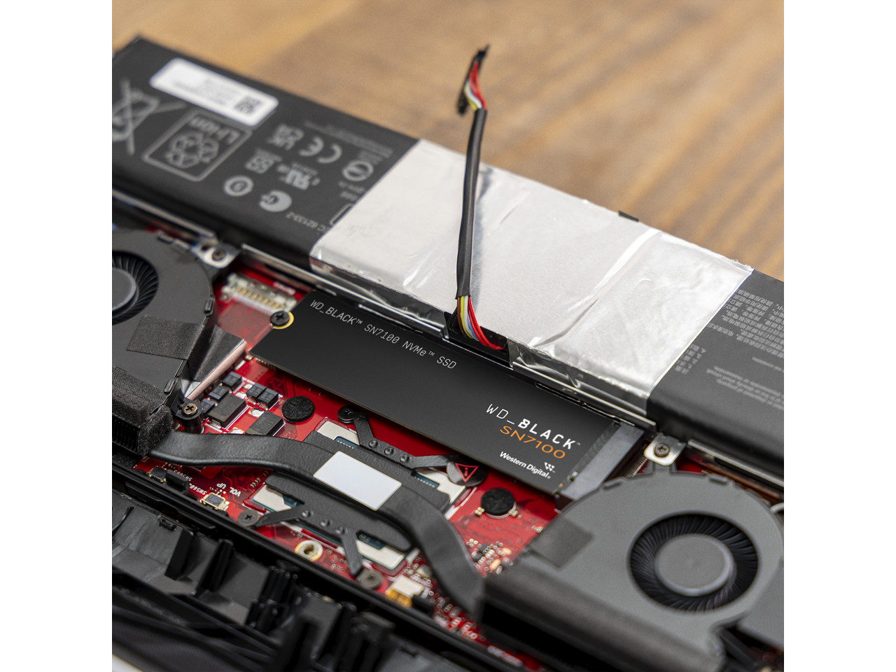 WD_BLACK SN7100 M.2 2280 4TB PCI-Express 4.0 x4 TLC 3D NAND Internal Solid State