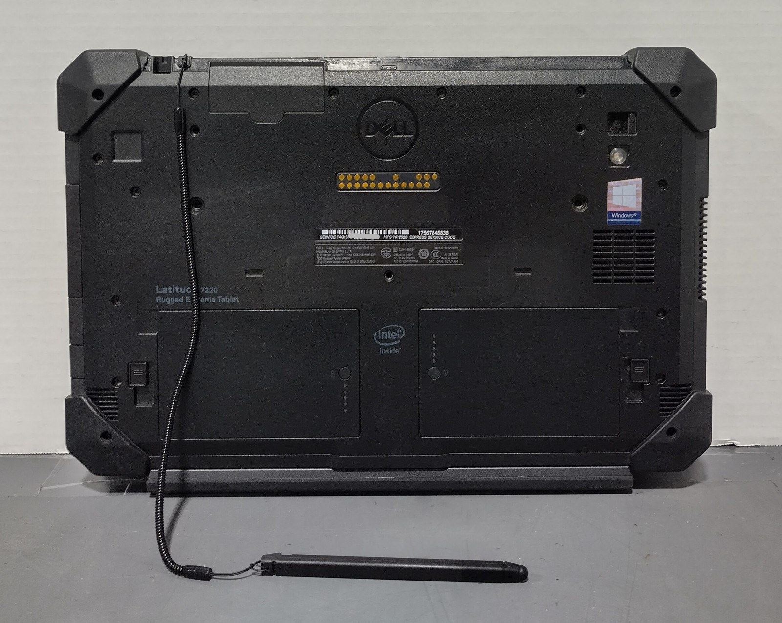 Dell Latitude Rugged Extreme 7220 w/OEM Keyboard i7-8665U 16GB 512GB No OS