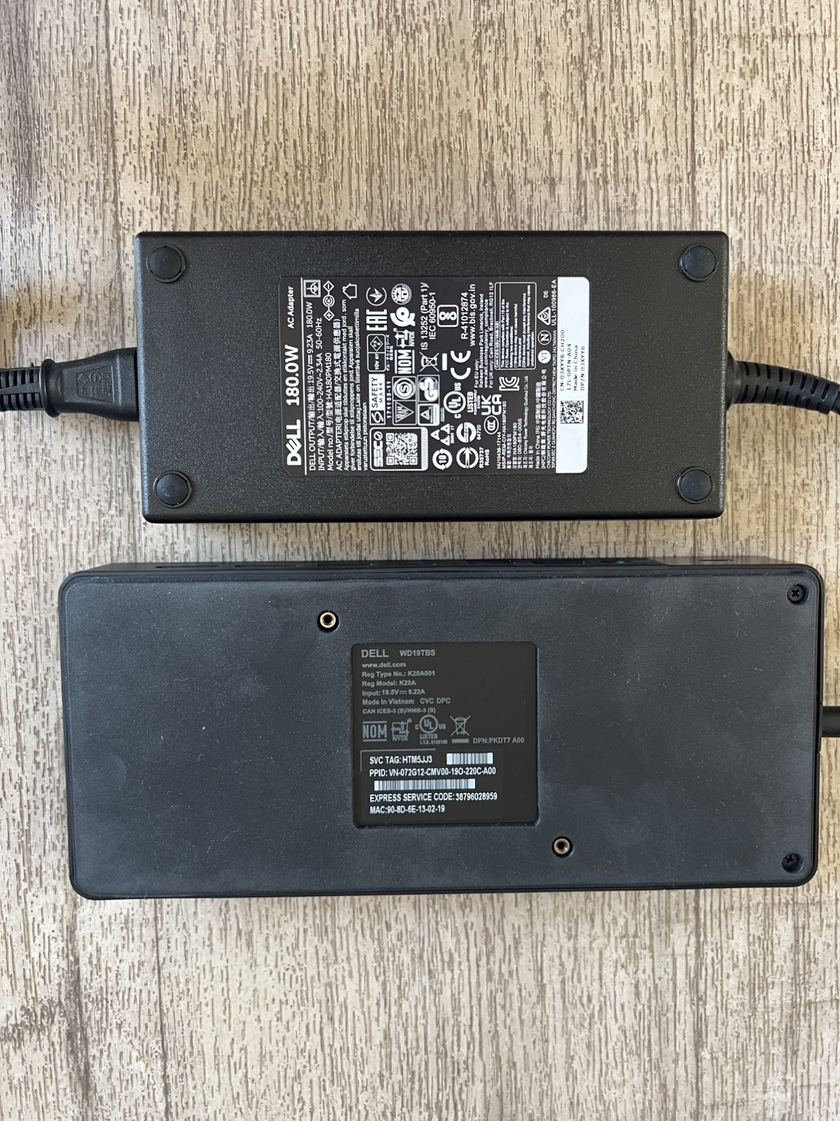 Dell WD19TBS Thunderbolt Docking Station with original Dell 180W Power Adapter