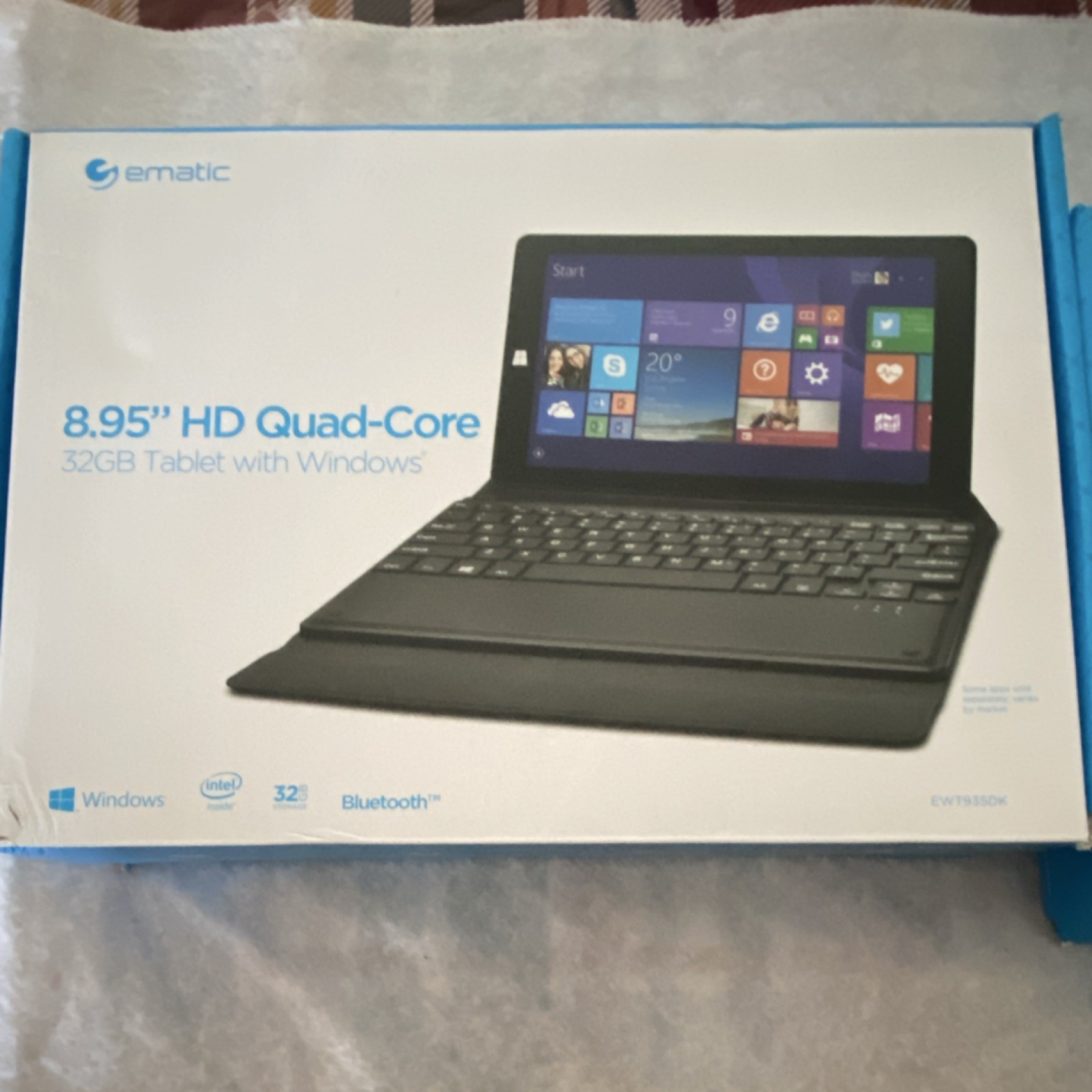 Ematic EWT935DK 8.95″ HD Quad-Core 32GB Windows Tablet Convertible, Black