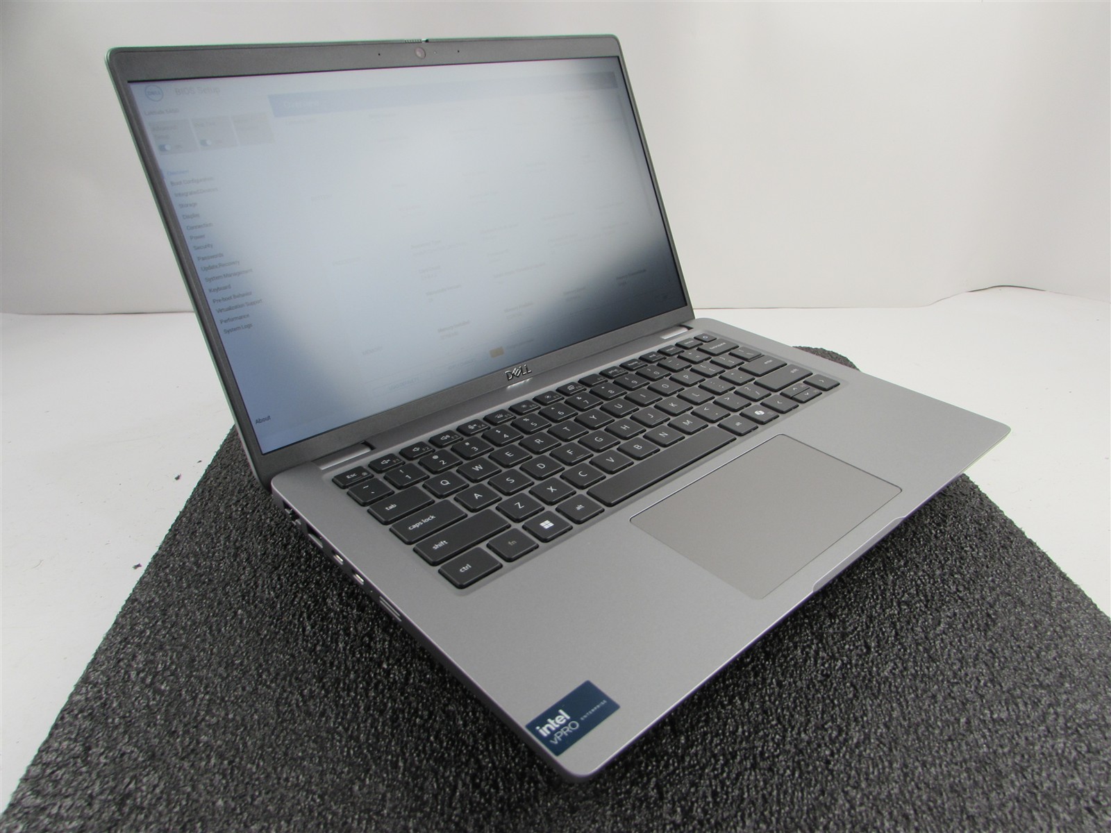 DELL LATITUDE 5450 1920X1080 FHD CORE ULTRA 7 165U 512GB SSD 32GB RAM NO O.S