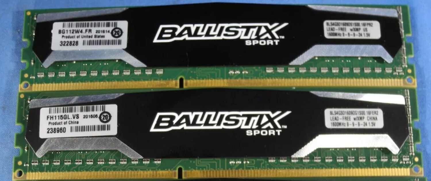 Crucial 4GB 1600 MHz PC3-12800 DDR3 SDRAM BLS8G3D1609DS1S00 2 x 4GB