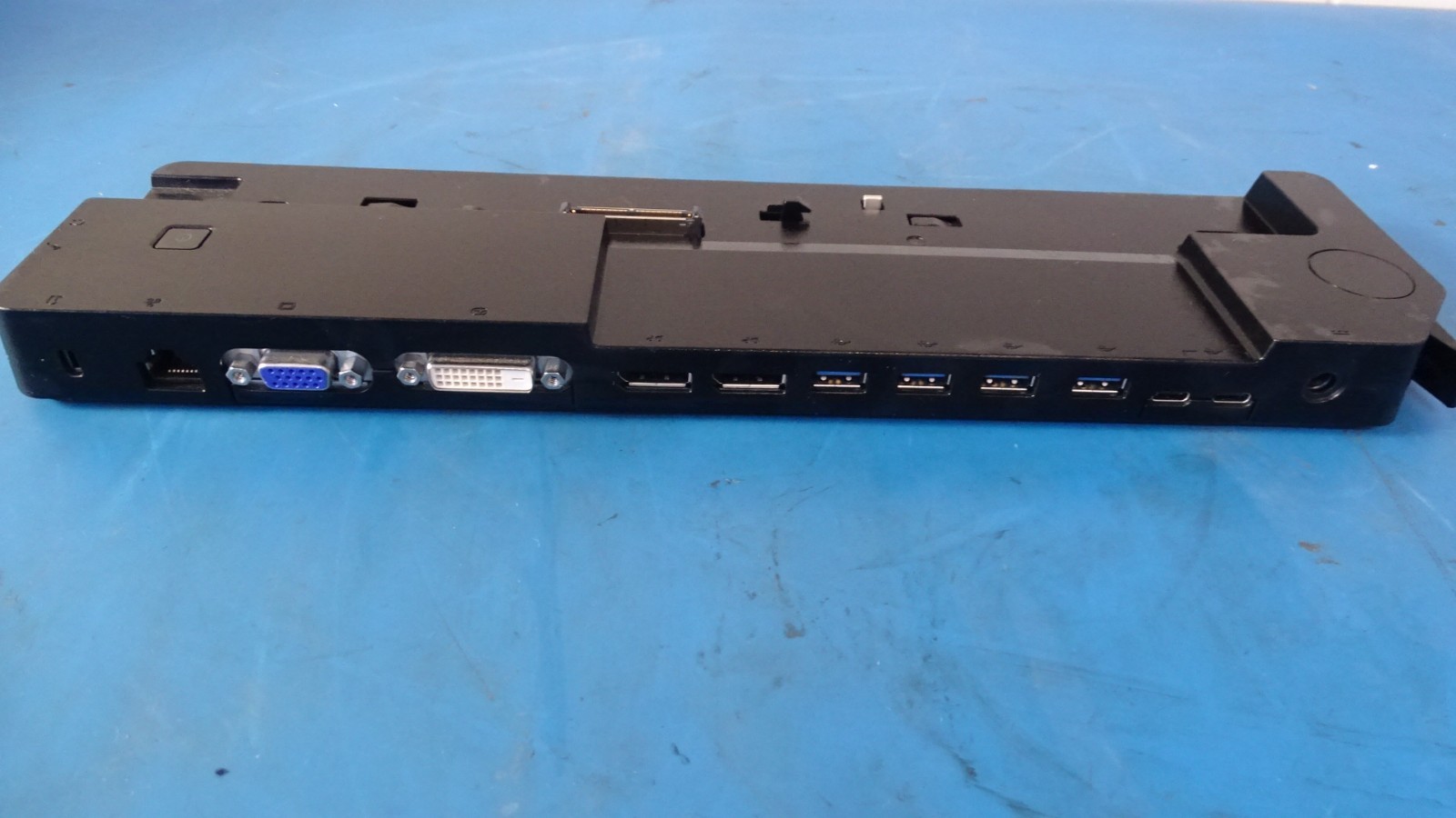 Fujitsu LIFEBOOK Port Replicator Docking Station NPR46 FPCPR363 CP734175