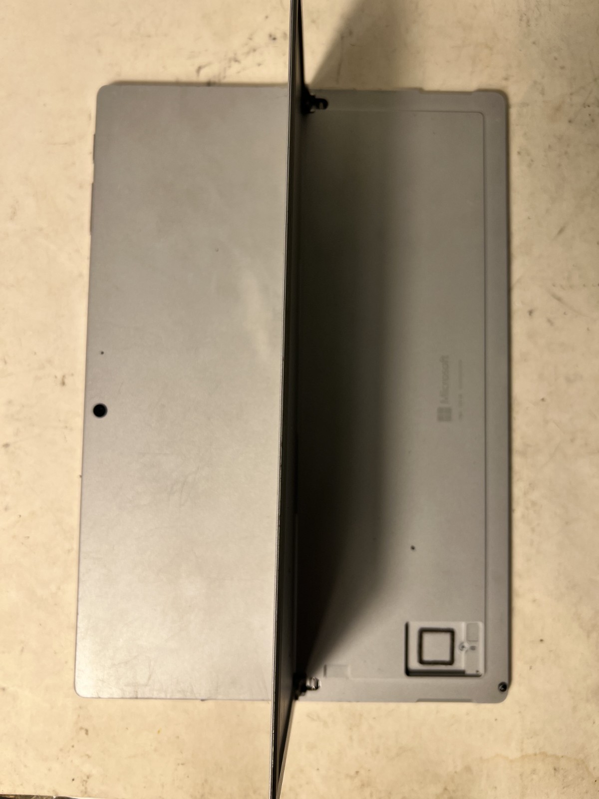 Microsoft Surface Pro 7+ 1960 12.3″ i5-1135G7 2.4GHz 8GB RAM 📖 AS-IS NO SCREEN!