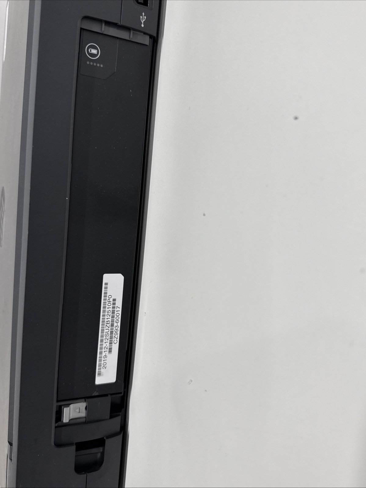HP OfficeJet 200 Mobile Color Inkjet Printer USB Wireless No Battery No Ink
