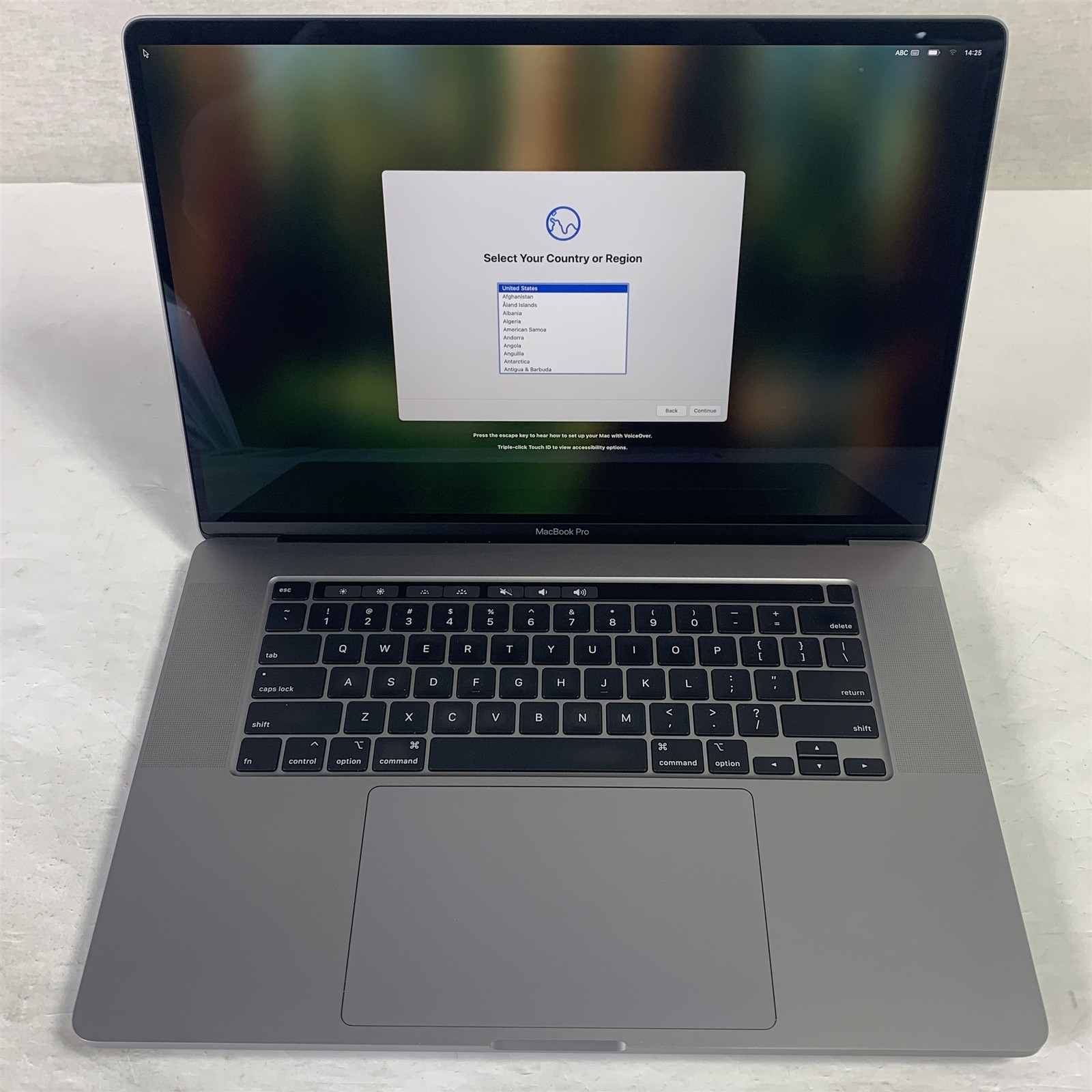 Apple MacBook Pro A2141 (2019) 16″ Laptop Core i9-9980HK 2.3GHz 16GB – 500GB SSD