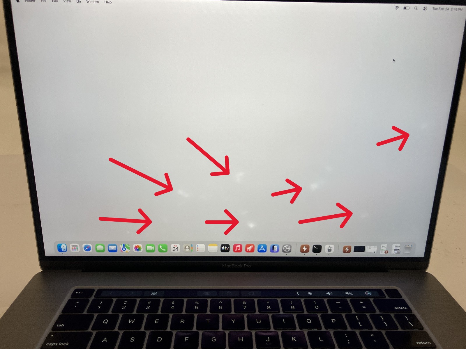 Apple MacBook Pro A2141 16″ AMD Radeon Pro 5500M 2.3GHz Intel i9-9880H 32GB 1TB