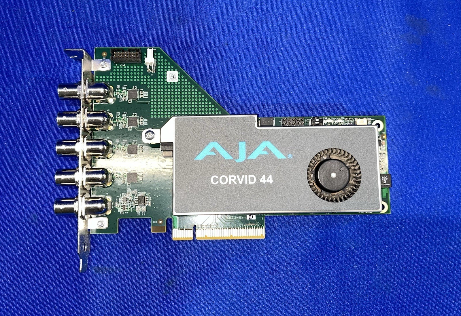 AJA CORVID 44 PCI Digital I/O Card 5x BNC Model CRV44-BNC-R0 – Powers on