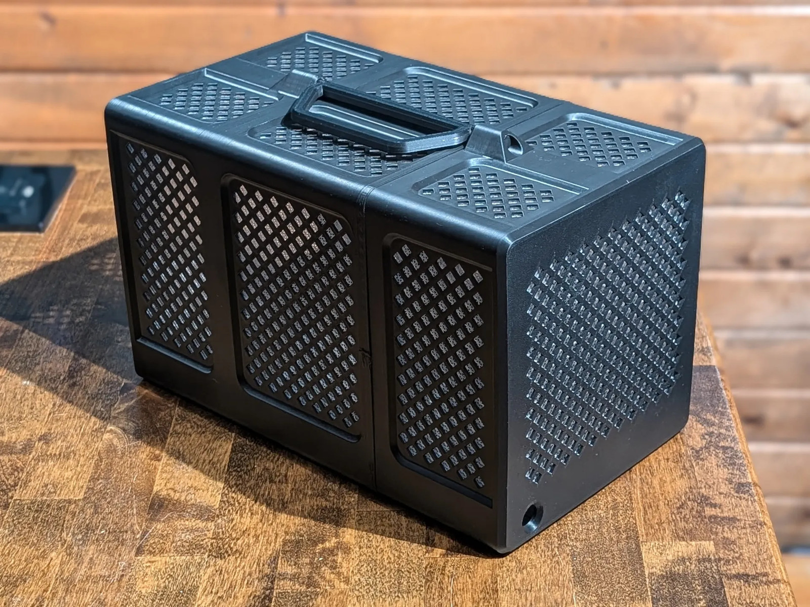 3D Printed Enclosure for Minisforum DEG1 eGPU Dock | Custom Case/Shell