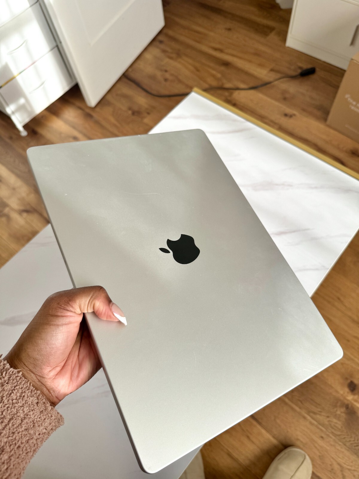 Apple MacBook Pro 16″ (1TB SSD, M1 Pro, 16GB) Laptop – Silver – MK1F3LL/A…