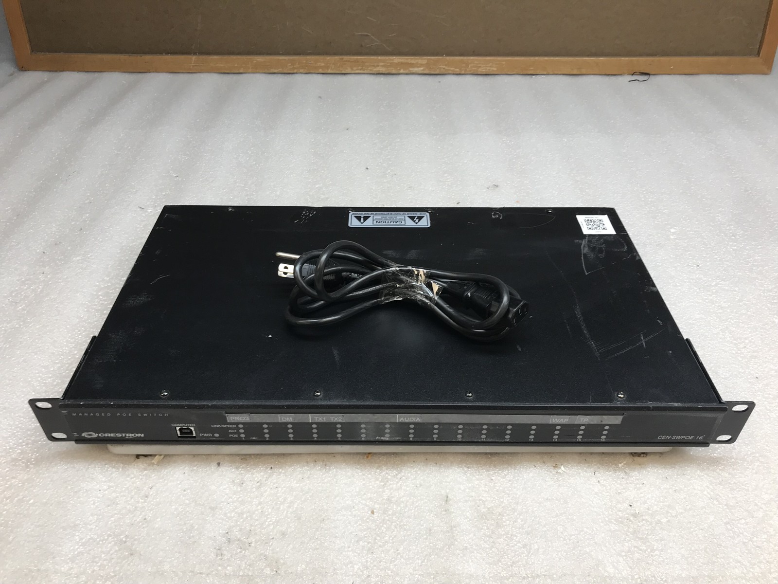 Crestron CEN-SWPOE-16 16-Port Managed POE Switch w/ Power Cord