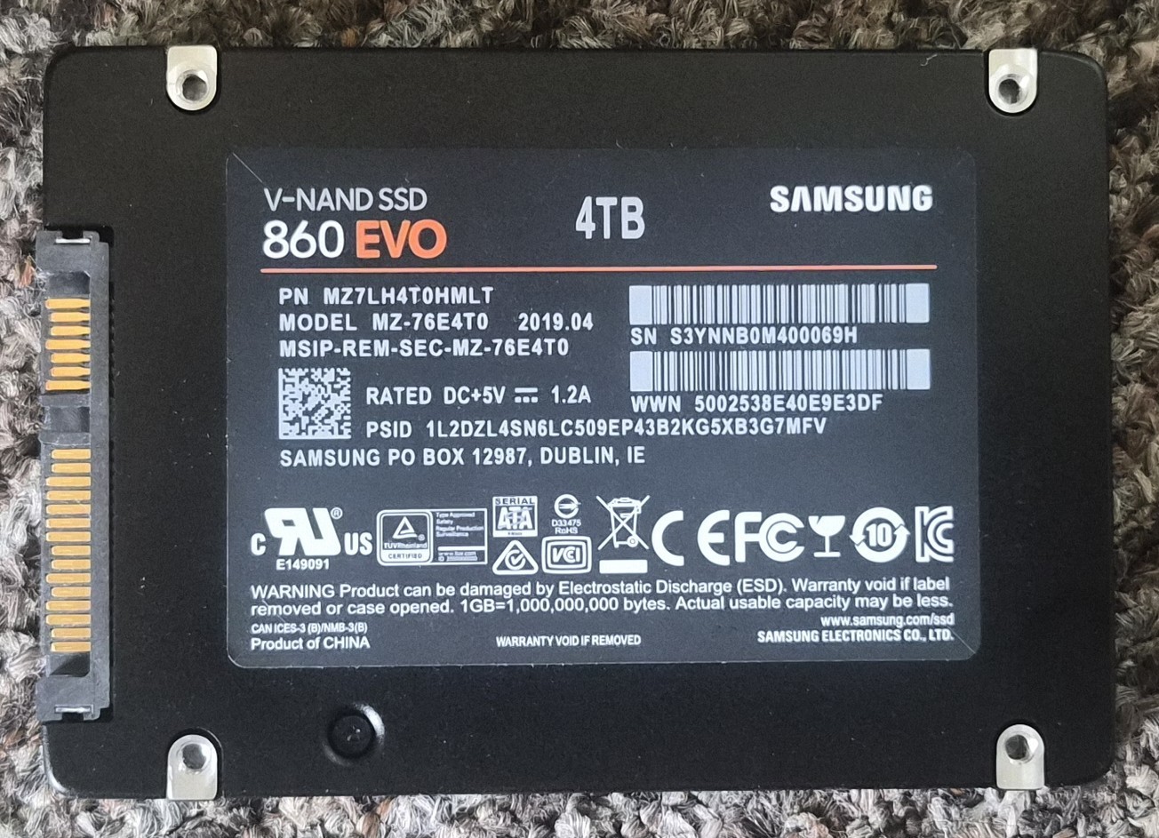 4TB SAMSUNG 860 EVO SSD, 2.5” SATA III, R: 550MB/s, W: 520MB/s, 99% Health