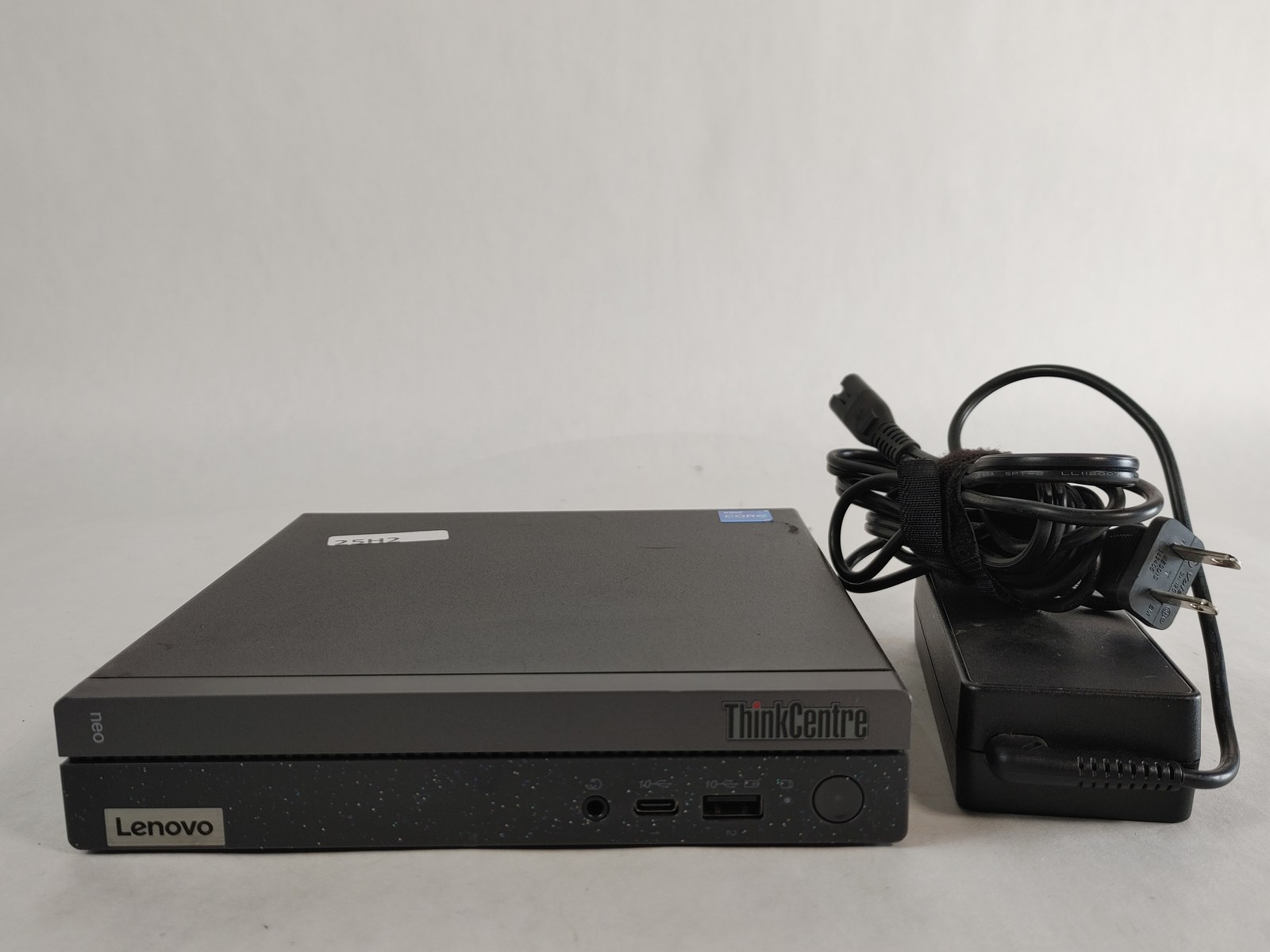 Lenovo ThinkCentre neo 50q Gen 4 Core i5-13420H 2.10 GHz 8 GB DDR4 512 GB NVMe