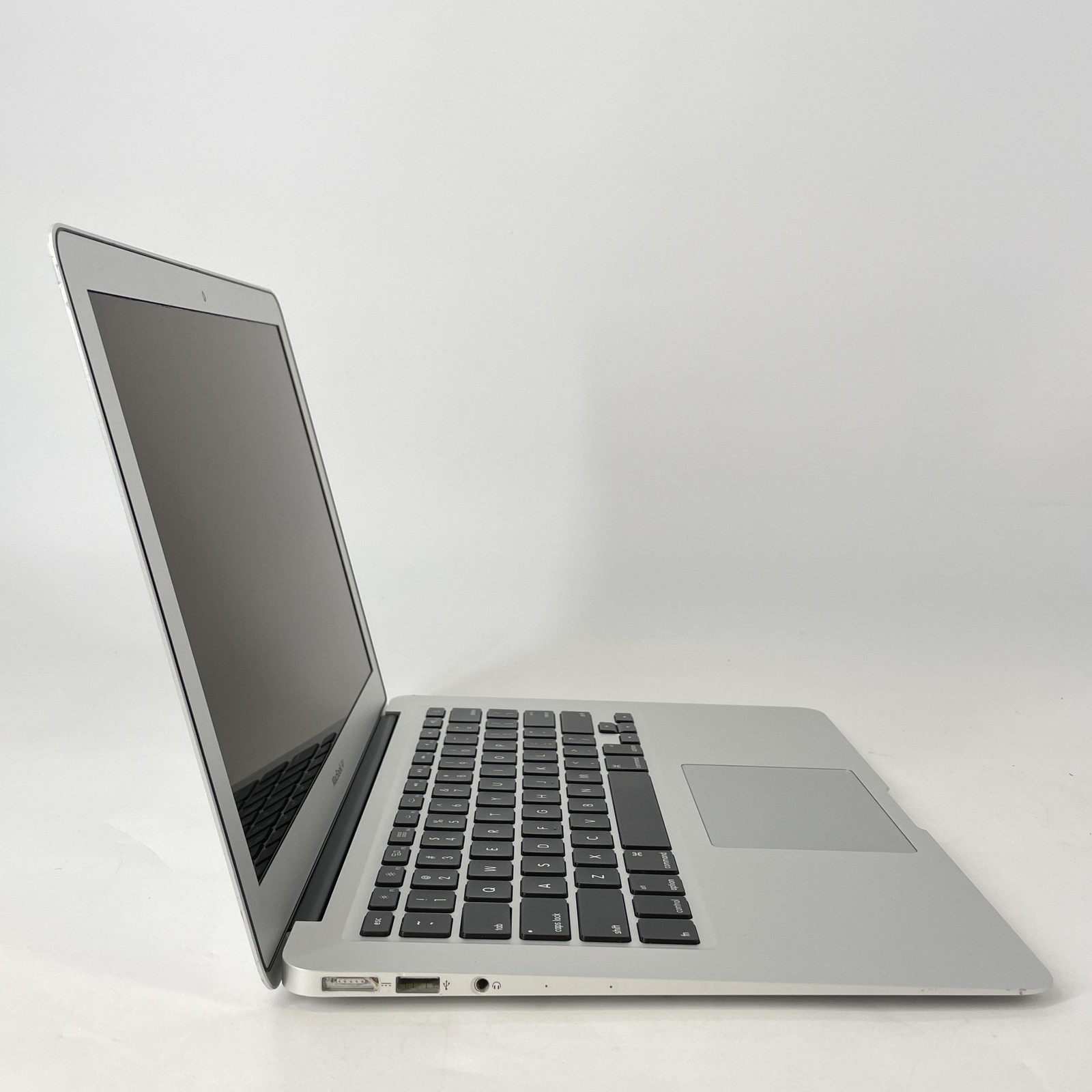 MacBook Air 13 Silver Early 2015 1.8 GHz Intel Core i5 5th Gen. 8GB 1TB SSD Good