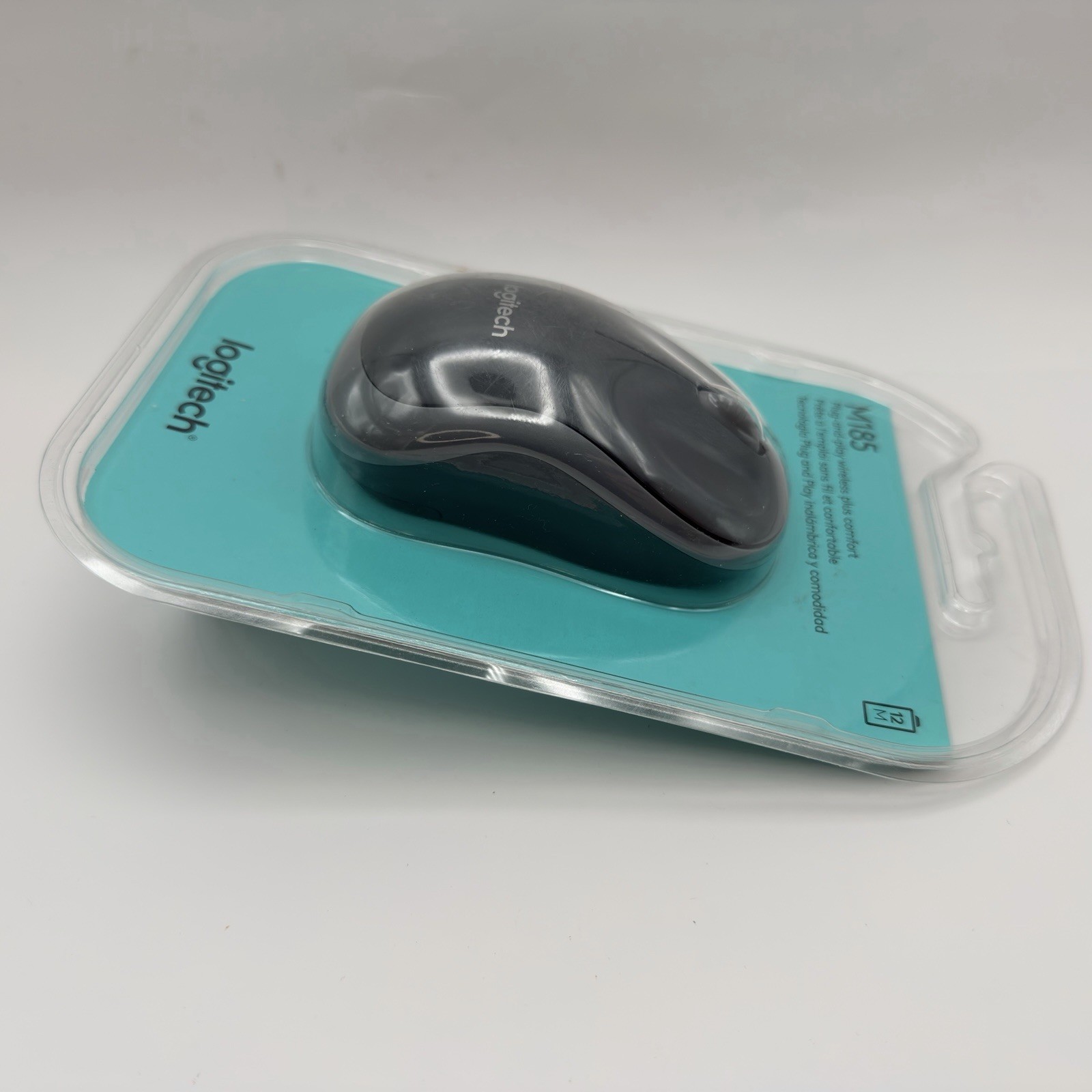 Logitech M185 Wireless Mouse 2.4GHz USB Dongle 12 Month Battery life – Black