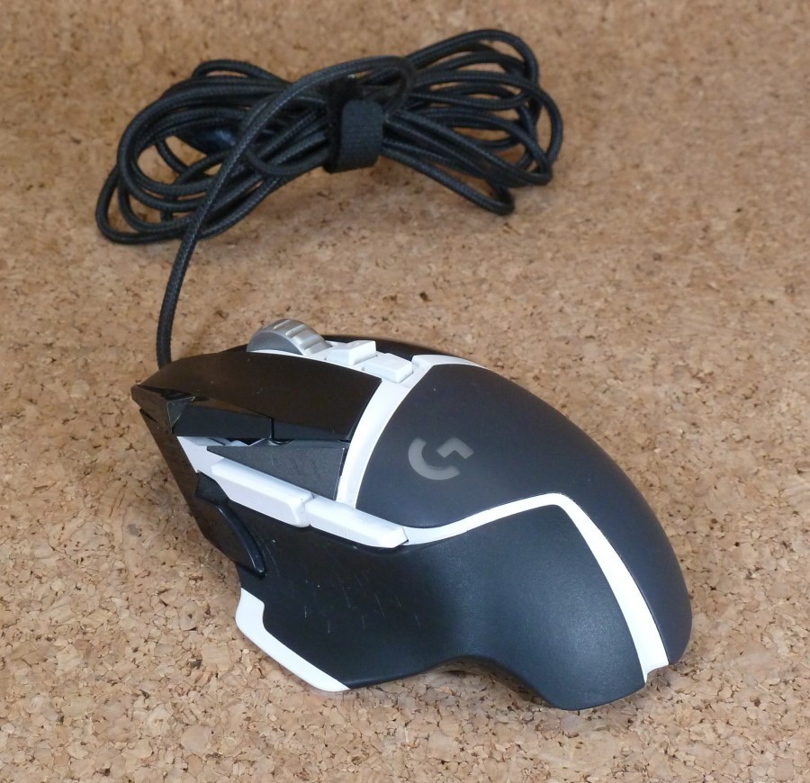 Logitech G502 SE HERO Wired RGB Gaming Mouse Black And White Tested