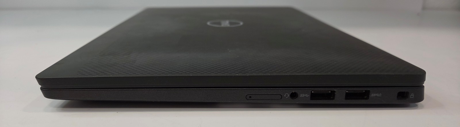 Dell Latitude 7410 14″ FHD i5-10310U CPU 8GB 120GB SSD Thunderbolt 3 Win11Pro