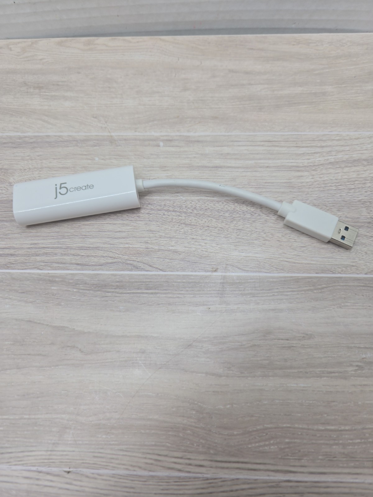 j5create JUA254 USB 3.0 to HDMI Multi-Monitor Adapter Open Box
