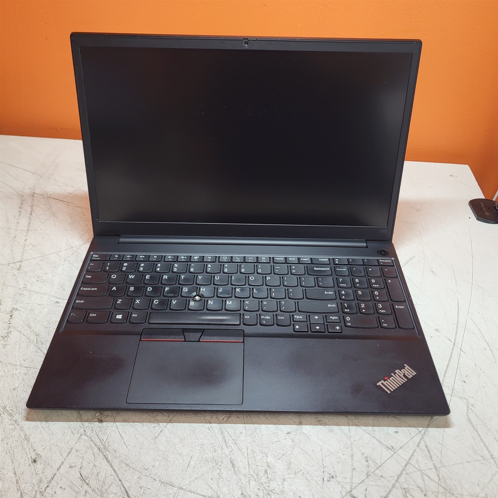 Scratched LCD Lenovo ThinkPad E15 Gen 2 Intel i5-1135G7 2.4GHz 8GB 512GB w/OS